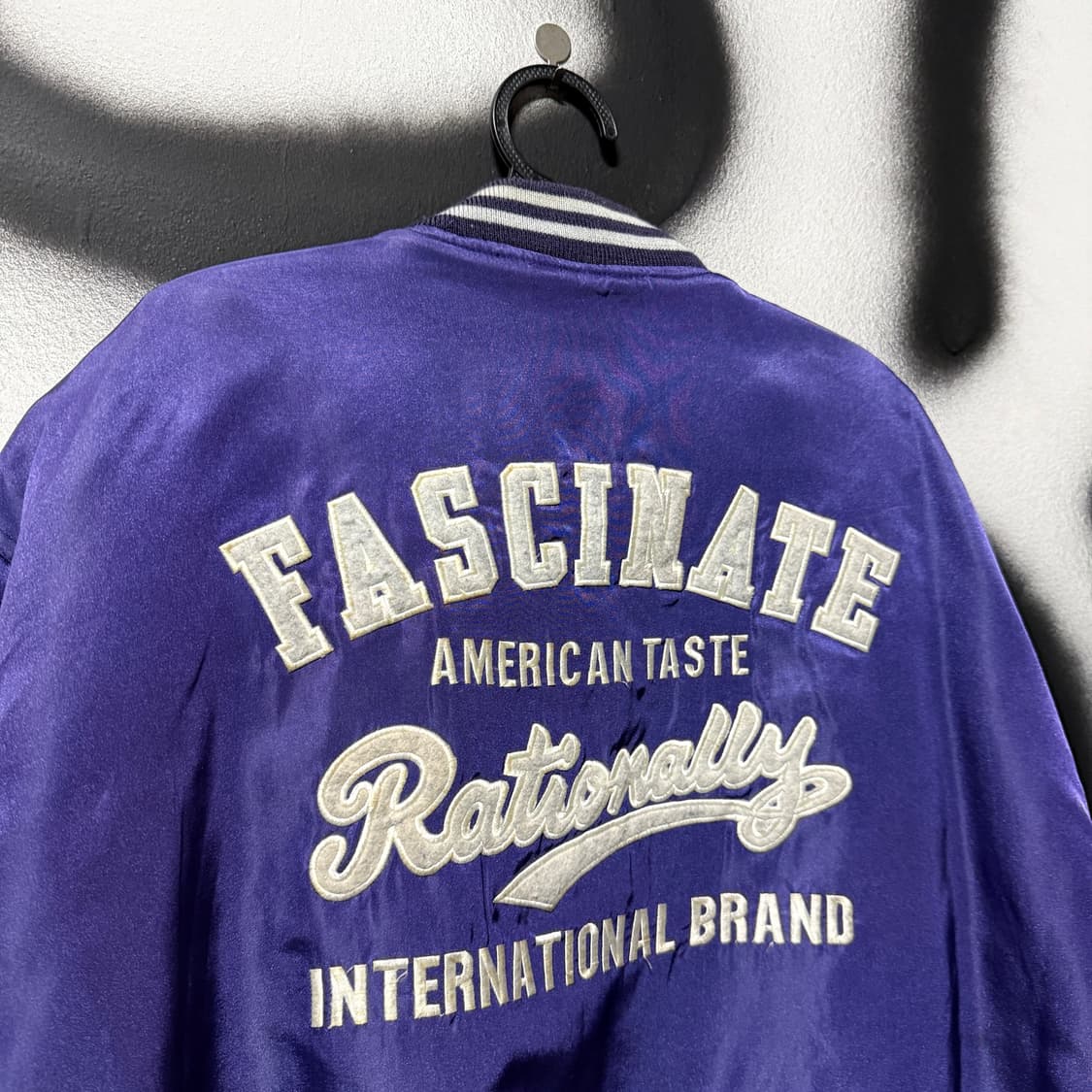 VTG 빈티지 빅사이즈 올드스쿨 자수 디테일 퀼팅 바시티 자켓 상품이미지7