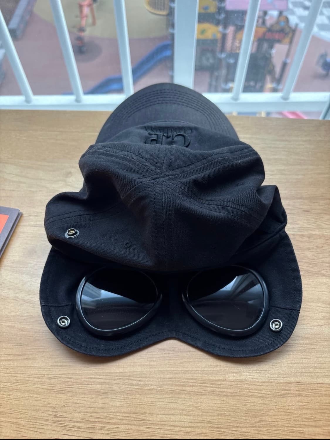 c.p.company 고글 모자 캡 상품이미지2