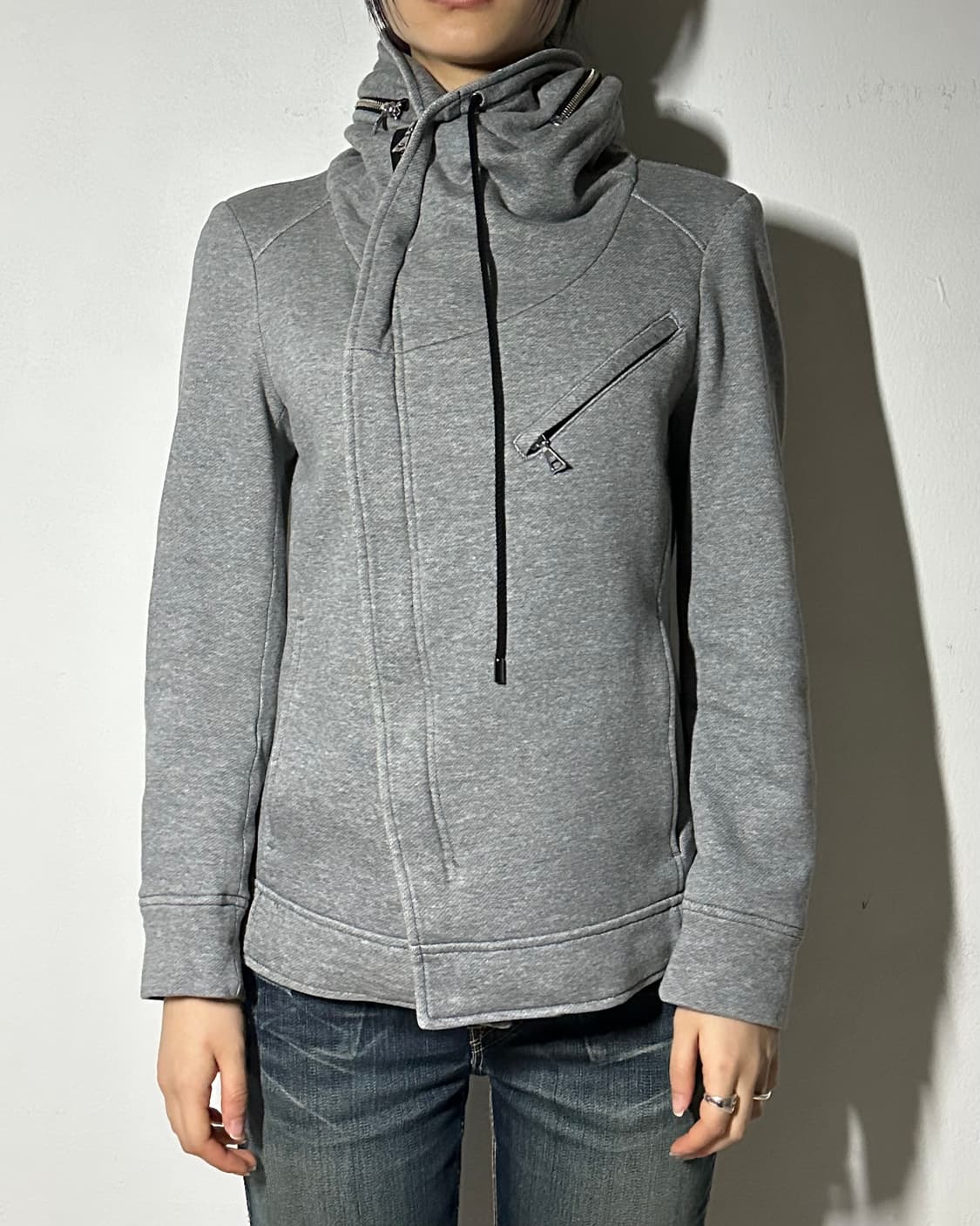 캐서린 햄넷 런던 컨버터블 넥 집업 자켓 상품이미지1