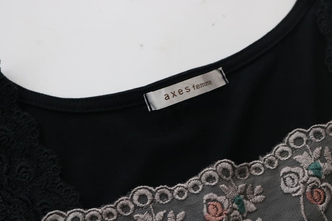 axes femme 엑세스 팜 빈티지 로즈 자수 레이스 프릴 티셔츠 M 상품이미지5