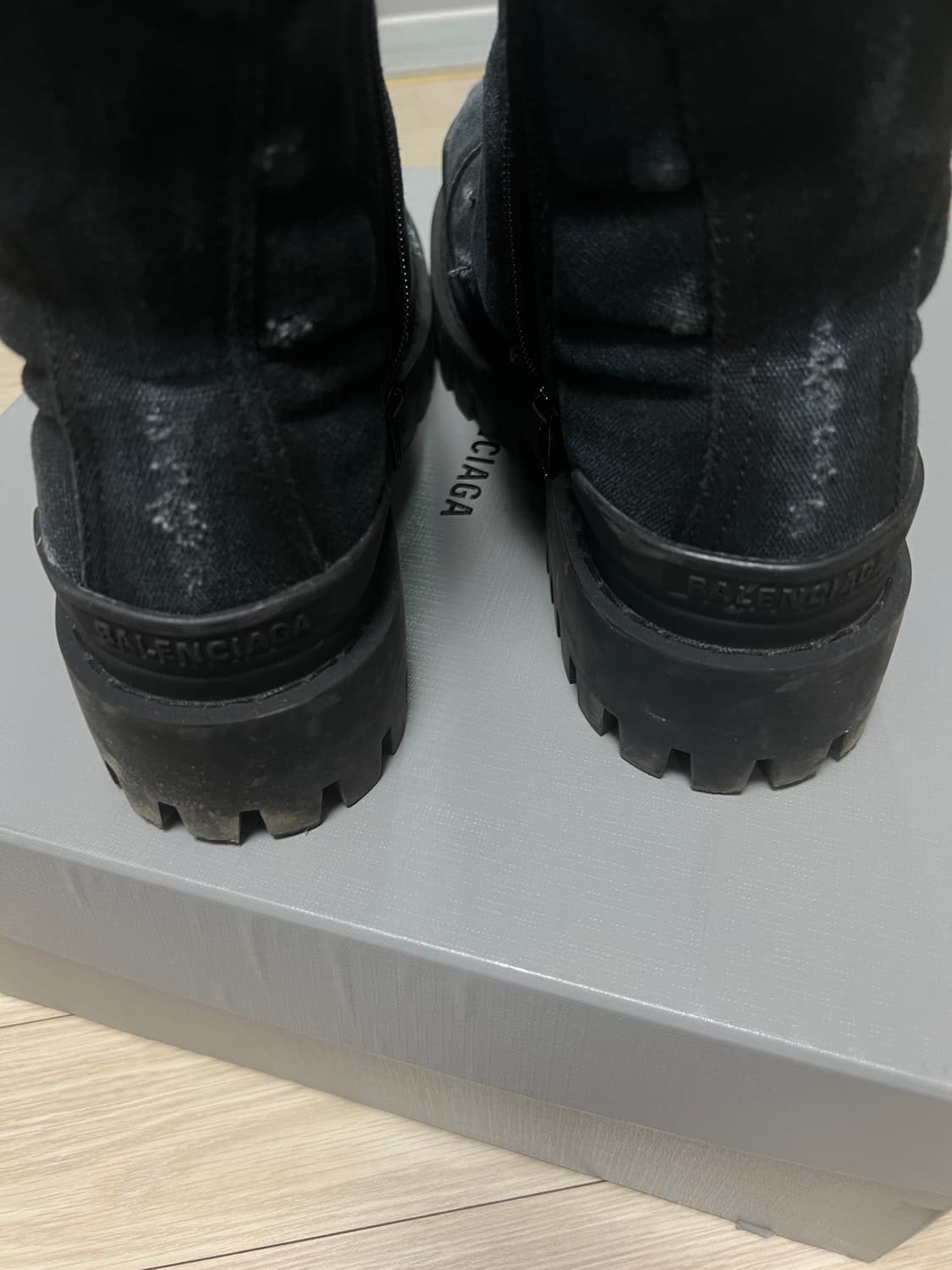 발렌시아가 스트라이크 컴뱃부츠 40 상품이미지4