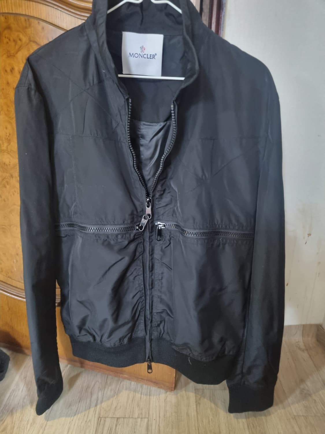 몽클레어 봄버 자켓블랙.   M/L. 상품이미지1