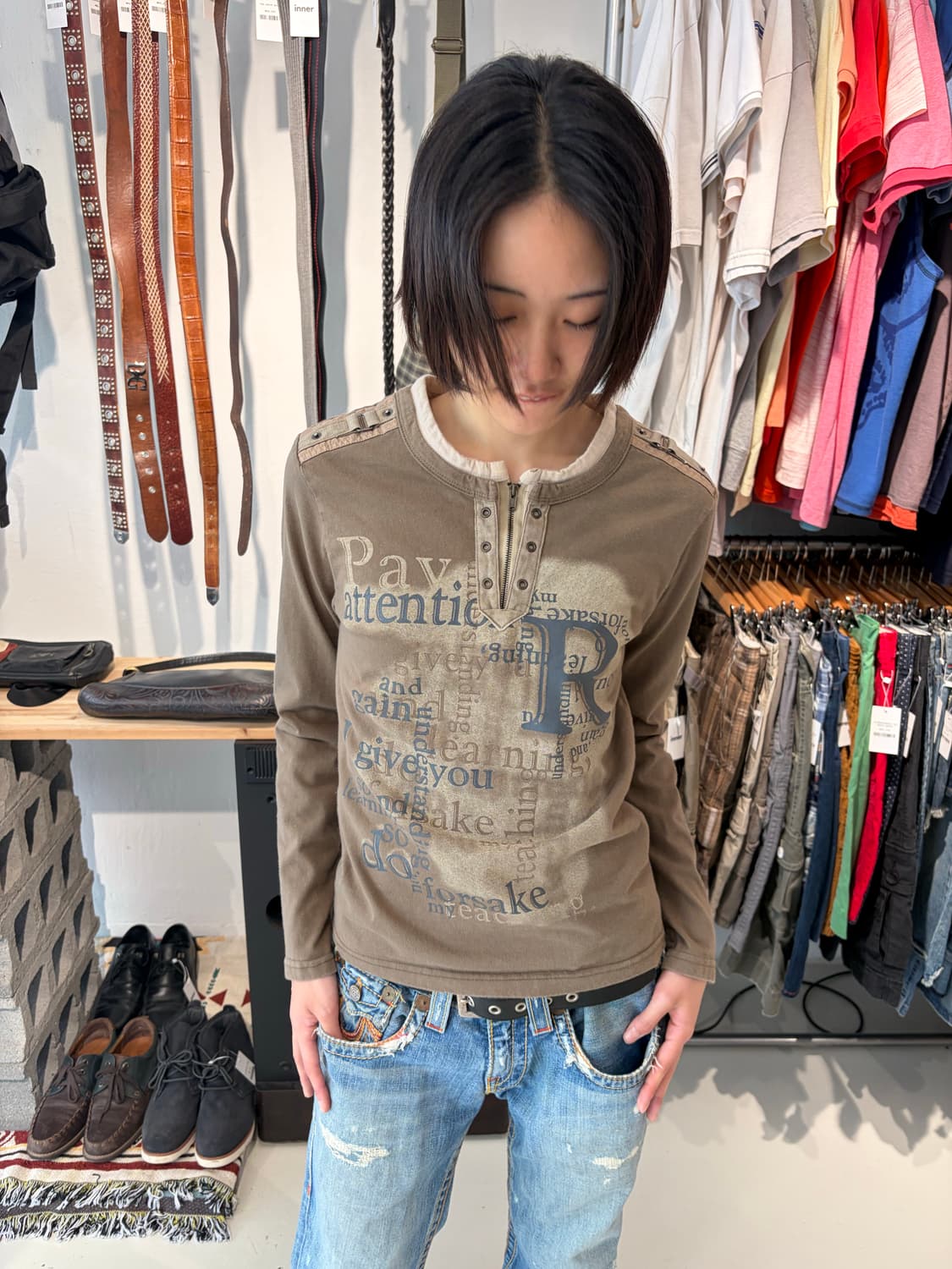 MINIBE JEAN 타이포그래피 헨리넥 롱슬리브 S 상품이미지4