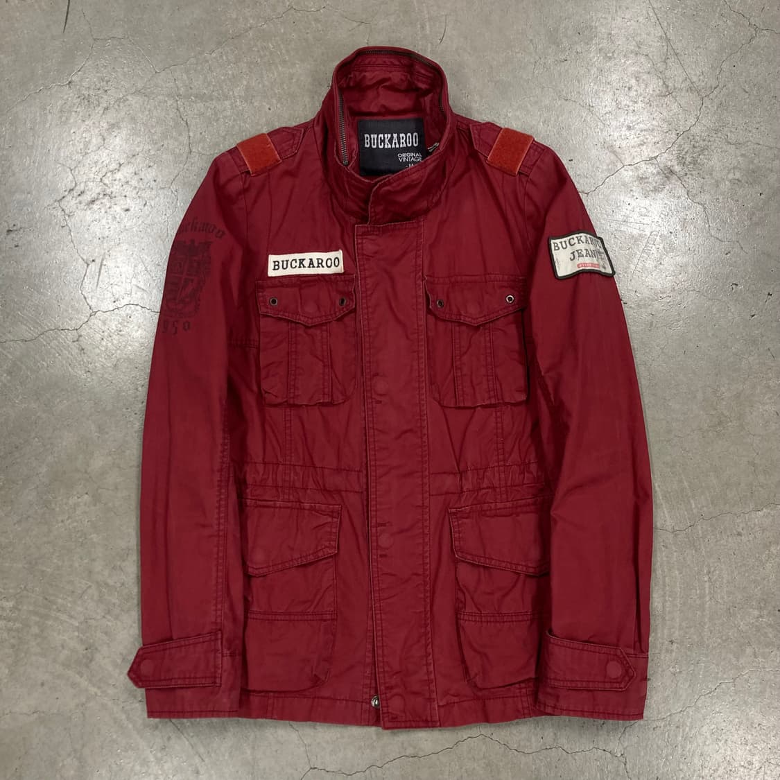버커루 y2k 버건디 컬러 빅로고 필드 자켓 상품이미지2