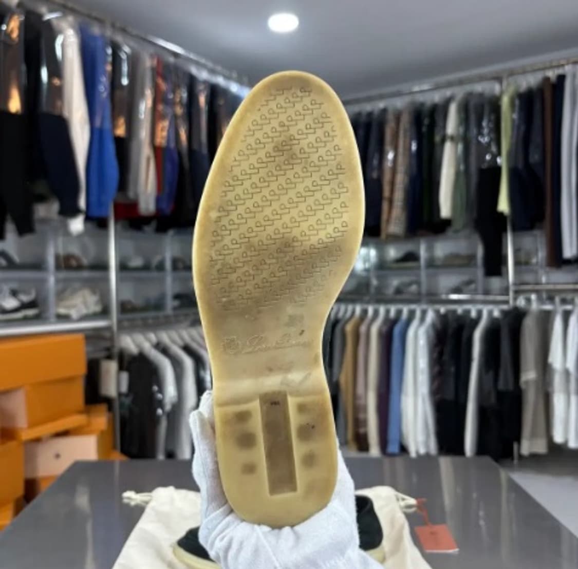 [정품] 로로피아나 클래식 블랙 러버 스웨이드 로퍼 235 상품이미지3