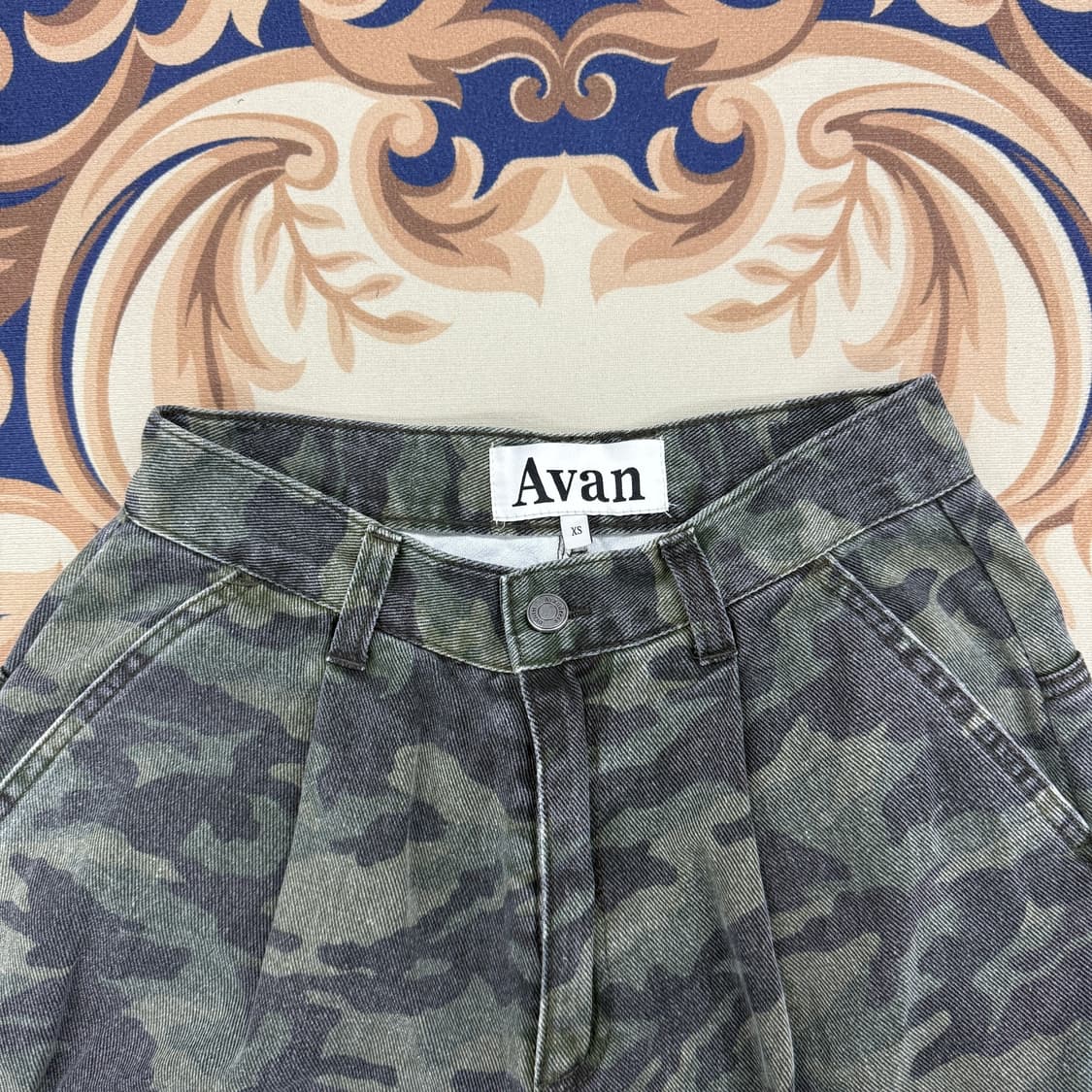 (XS)어반드레스 Avan dress 카모카고 와이드 데님팬츠 상품이미지2