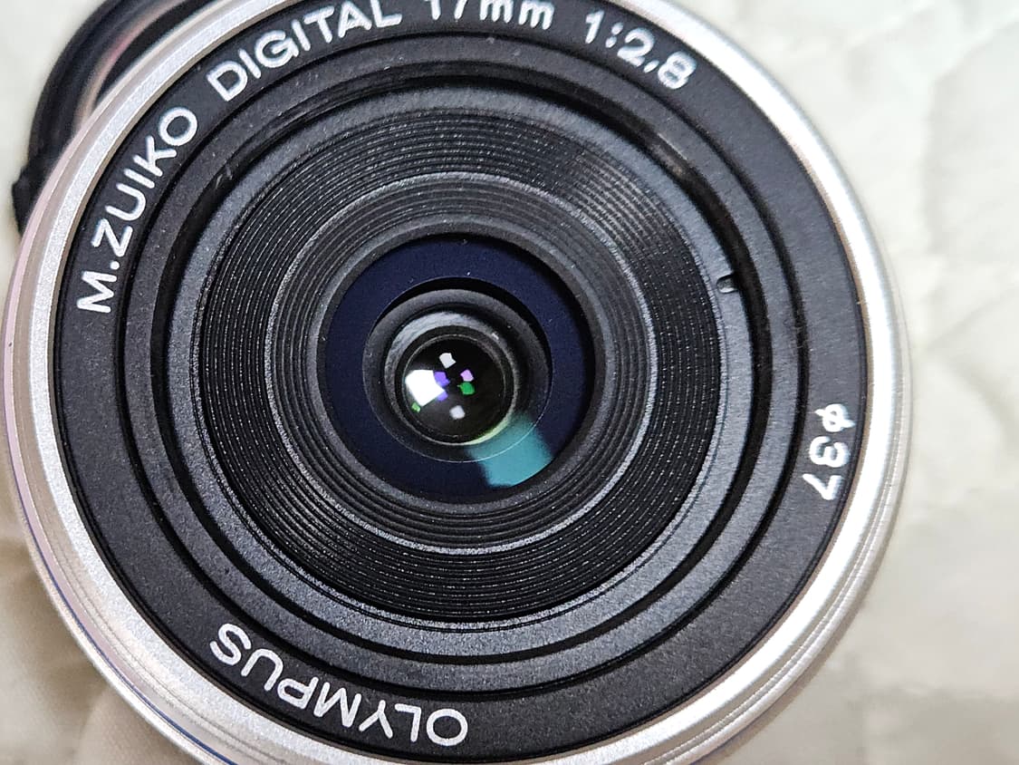 올림푸스 17mm 단렌즈 상품이미지4