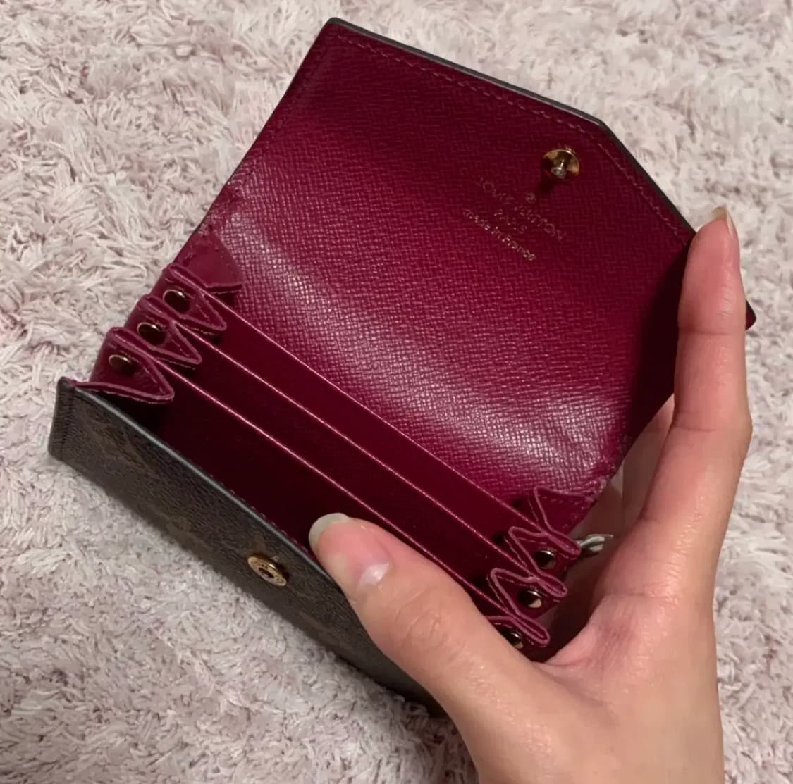 루이비통 사라 멀티 카드 월렛 / 빅토린 아코디언 지갑 상품이미지3