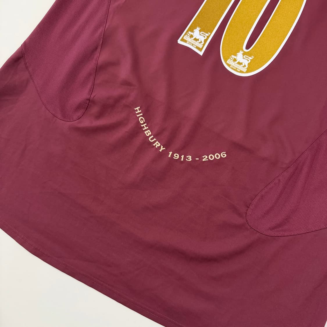 05-06 아스날 홈 하이버리 베르캄프 유니폼 상품이미지3