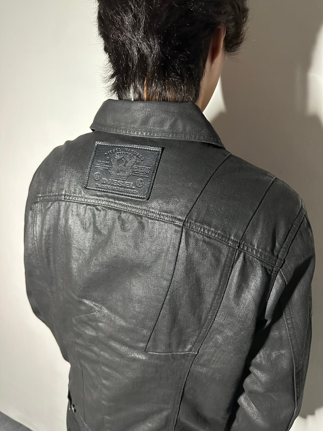 DIESEL 디젤 블랙 코팅 데님 자켓 상품이미지3