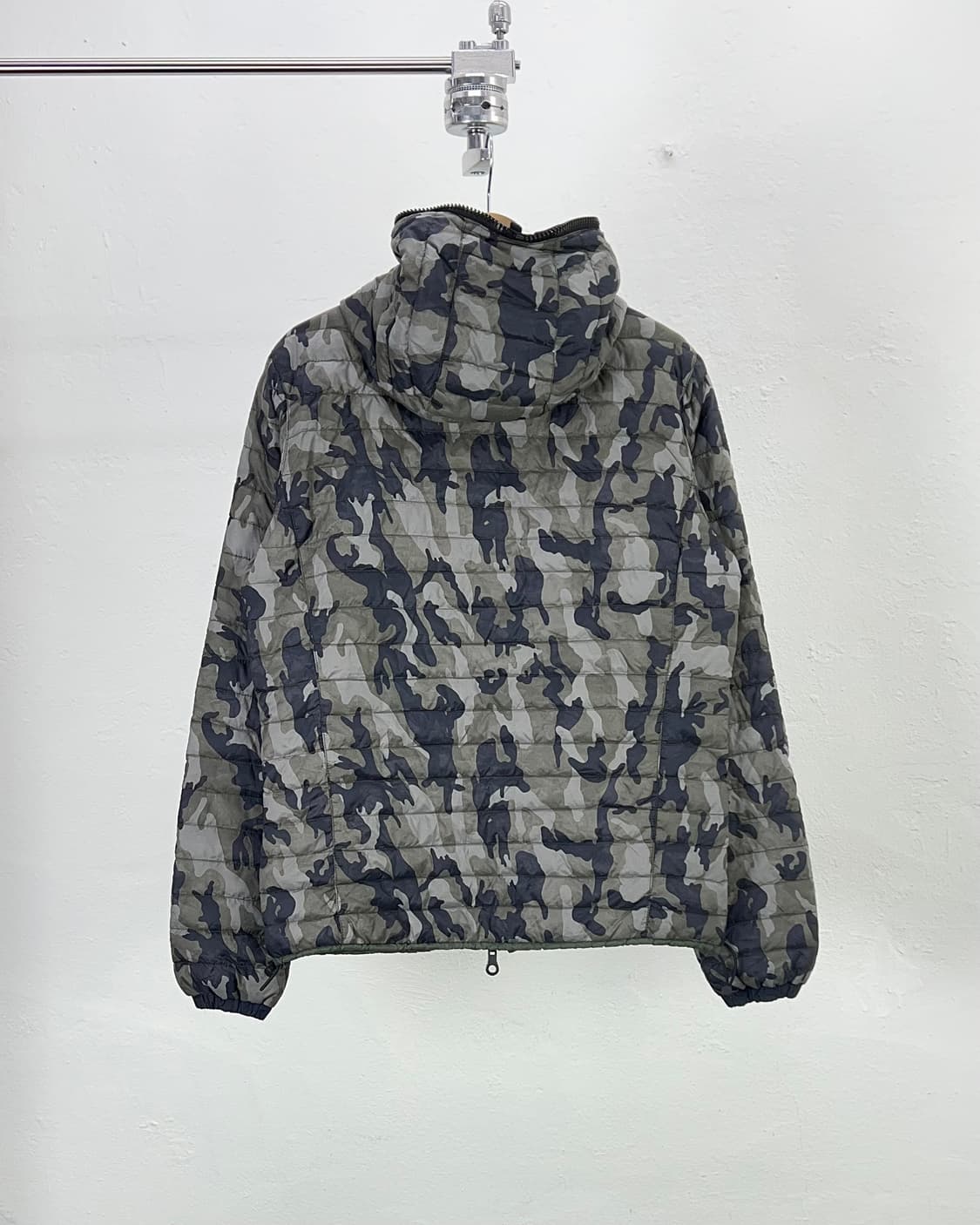 듀베티카 리버시블 카모 플라주 라이트 웨이 풀집업 구스 다운 자켓 상품이미지7
