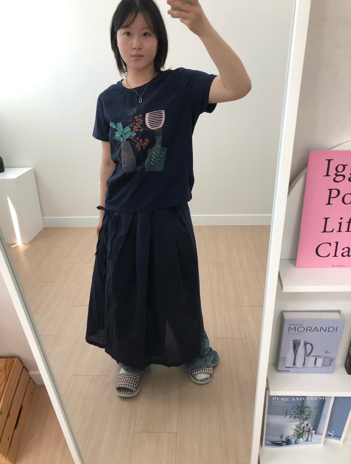네이비 레이어드 코디(코르티스깔 바지)  상품이미지1