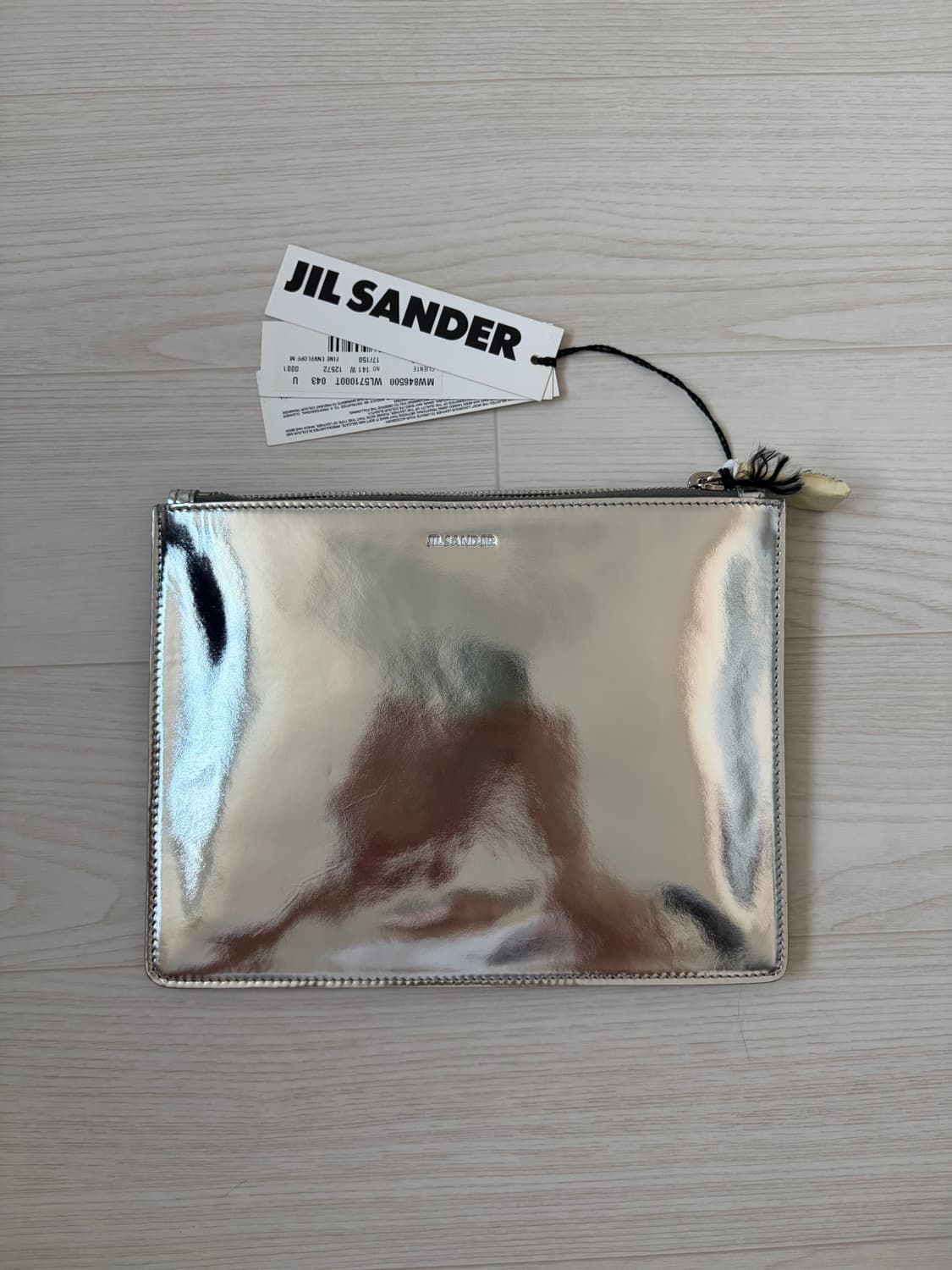 질샌더 실버 레더 클러치 백 상품이미지1