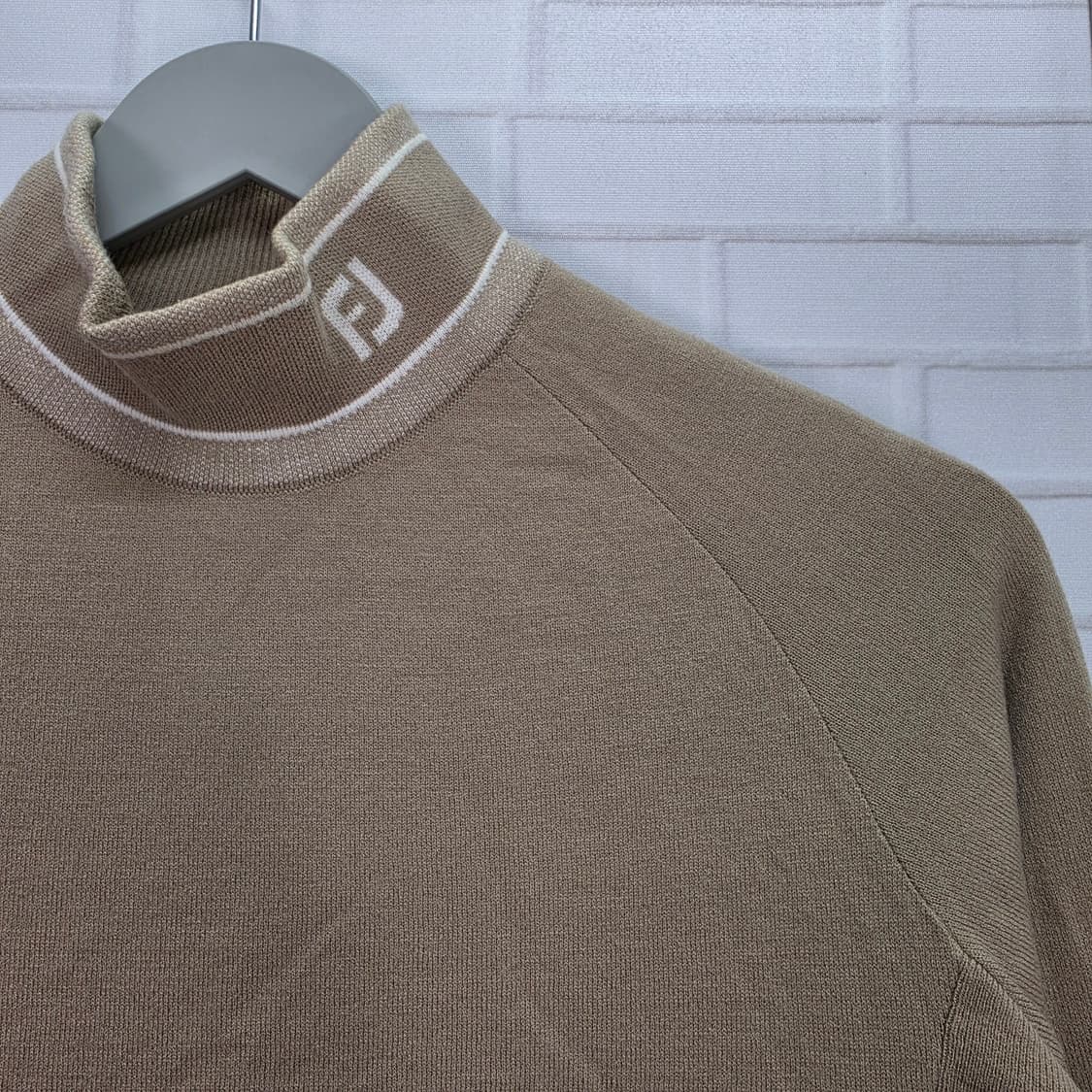 풋조이 골프 하이넥 방풍 긴팔 니트 스웨터 S사이즈 상품이미지3