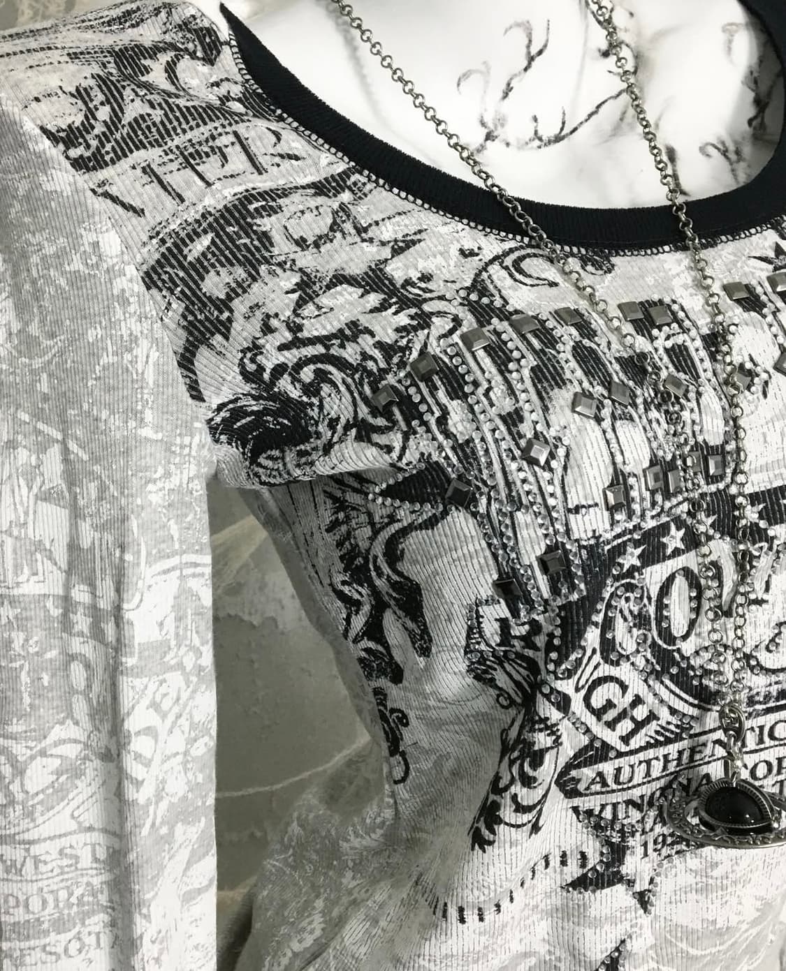 LIBERTALIA Hooded long sleeves 상품이미지2