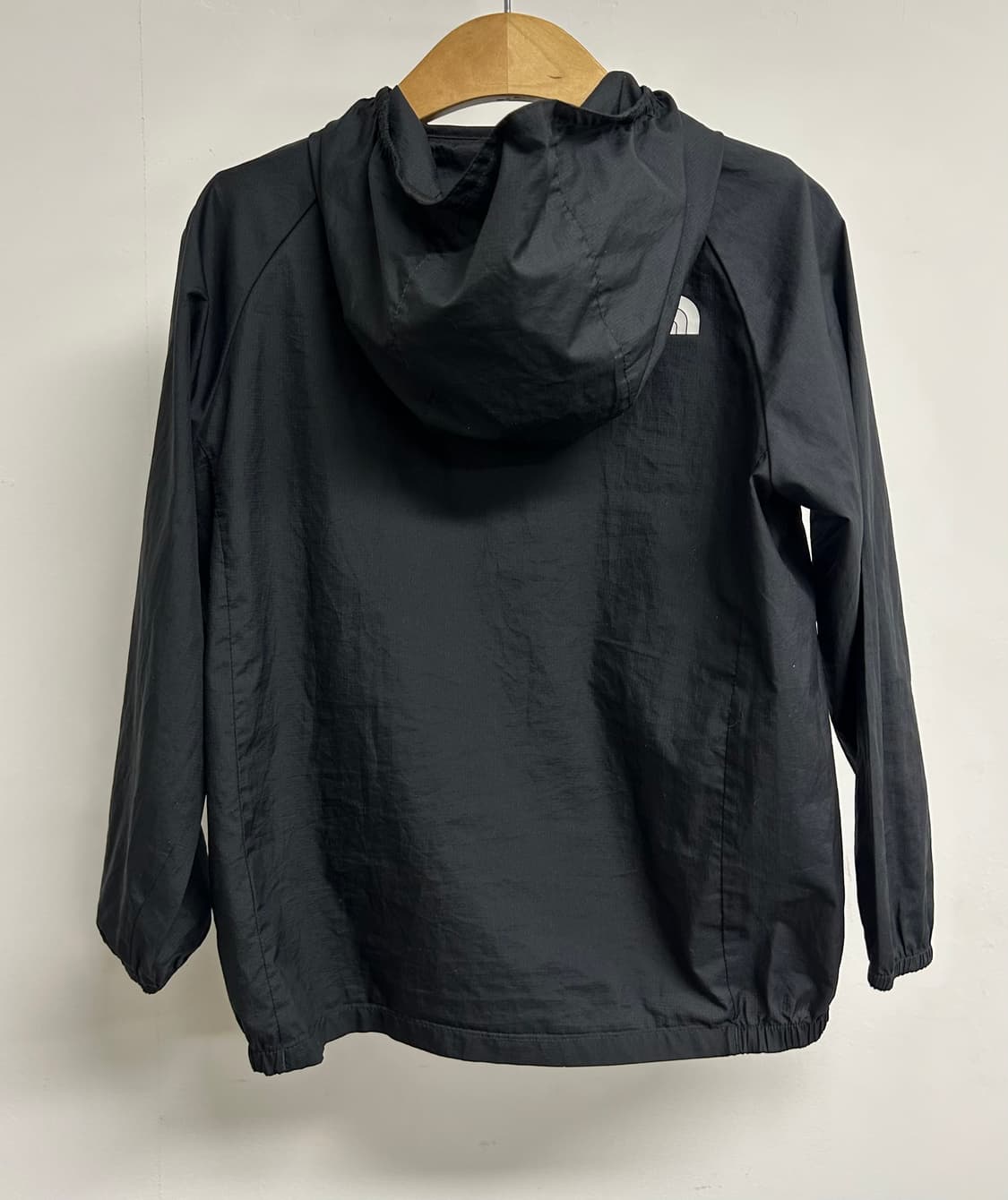 노스페이스 키즈 바람막이 140 상품이미지3