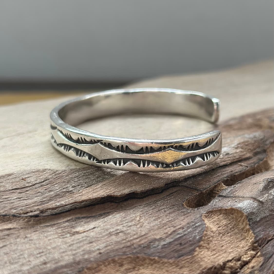 네이티브아메리칸 인디언주얼리 나바호 Nora bill tahe 커프 상품이미지3