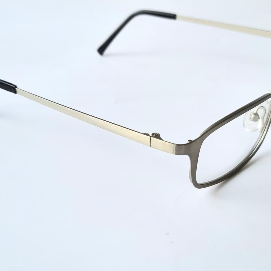 데드스탁 매트 실버 슬림 렉탱글 프레임 안경테 690 상품이미지7