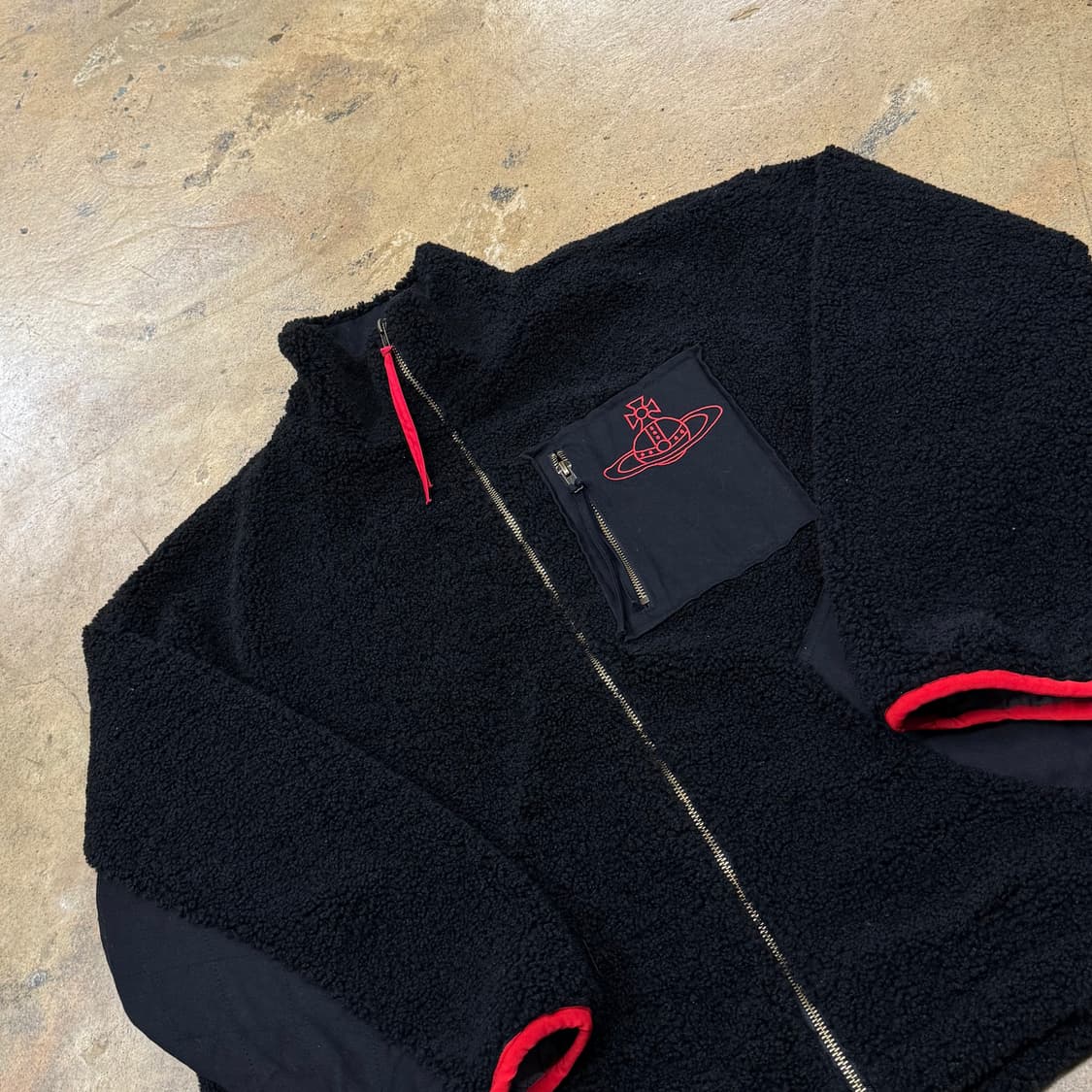 비비안웨스트우드 검빨 블랙 후리스 뽀글이 플리스  상품이미지1