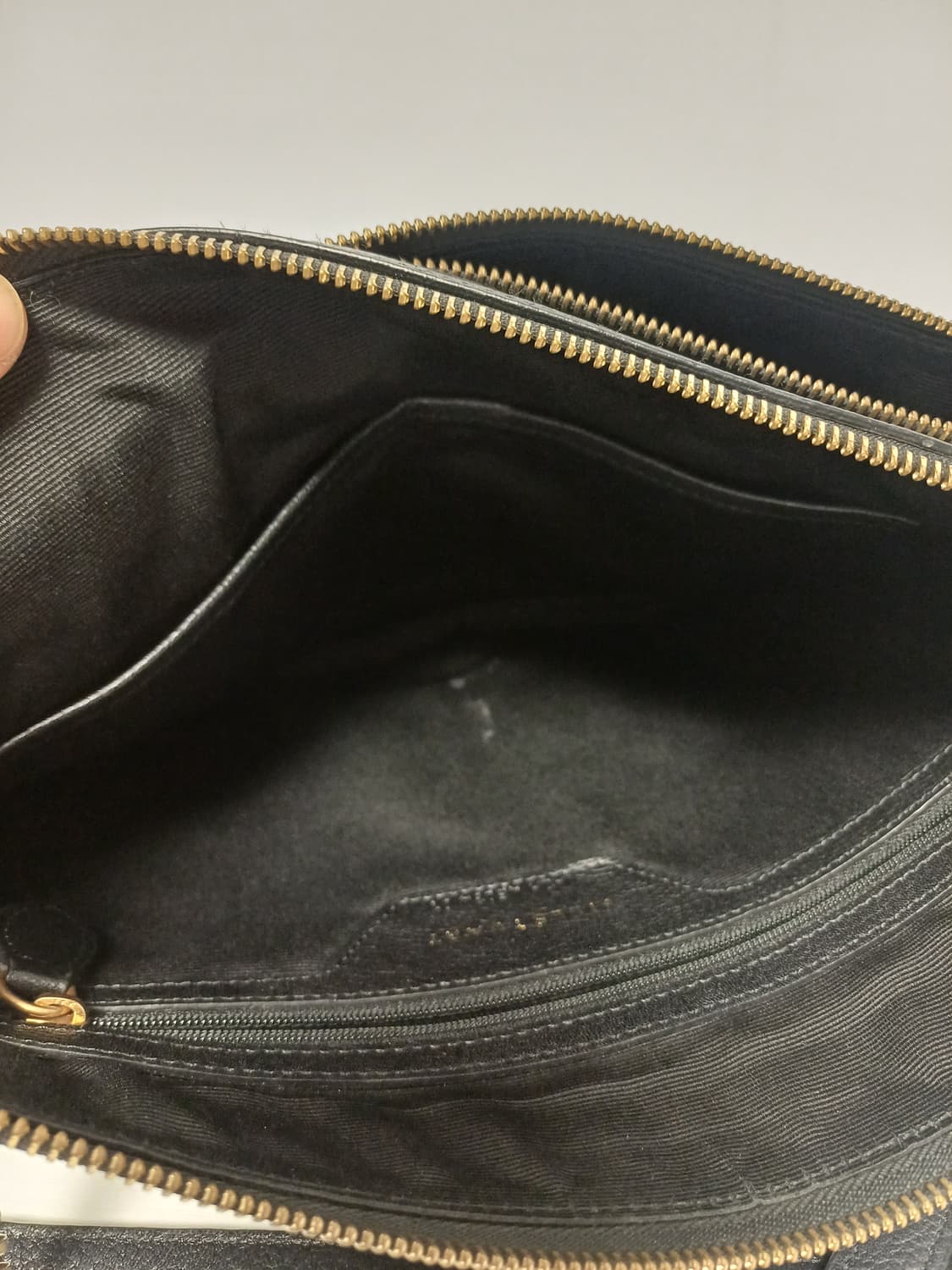 [소가죽] 질스튜어트 로젤라 트리플 지퍼 체인 숄더백 [35*20] 상품이미지5