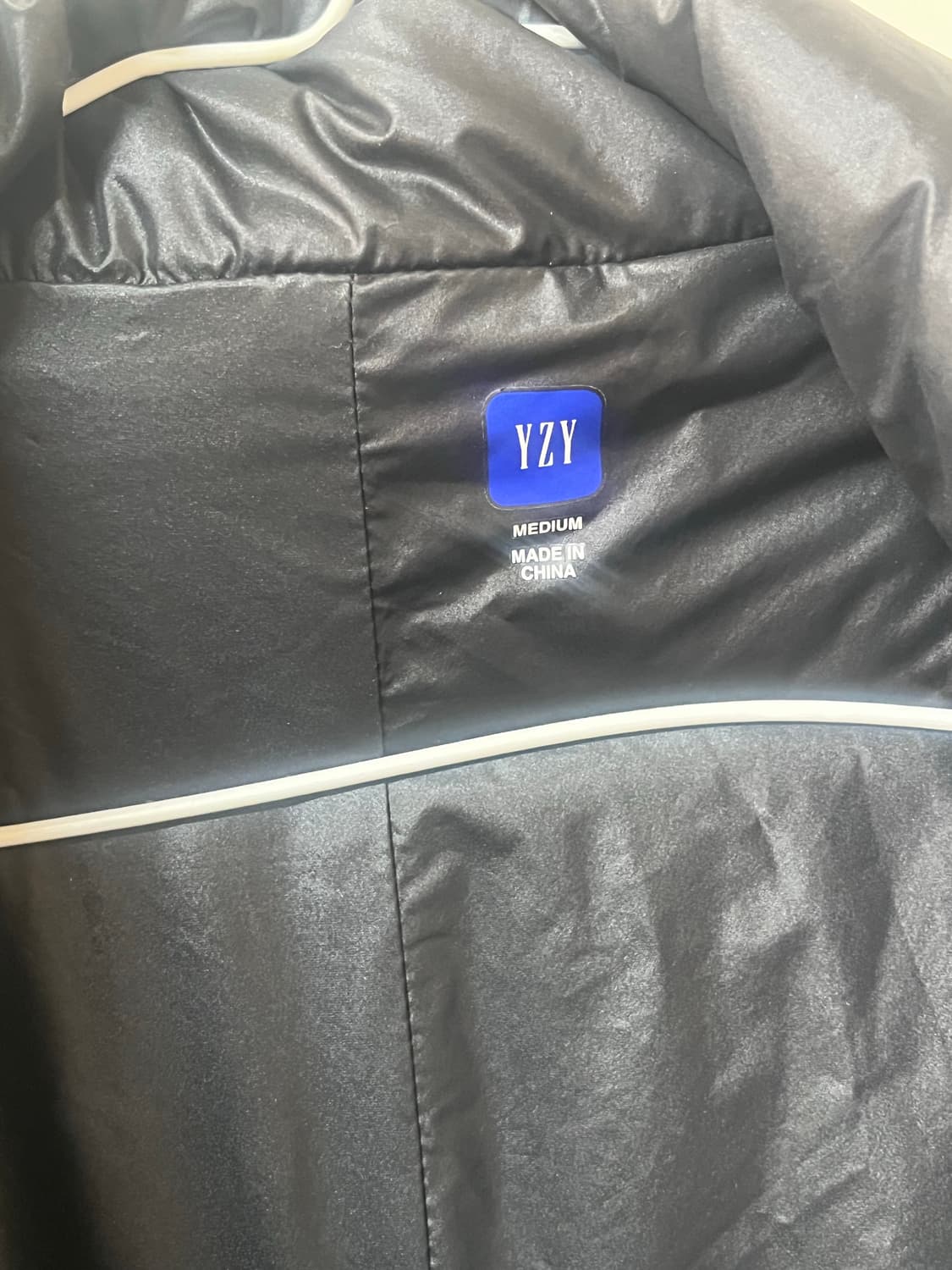 [정품] 이지 갭 라운드 자켓 블랙 칸예 롱패딩 M 상품이미지2