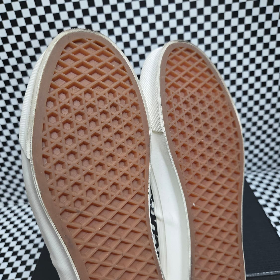 275 반스볼트 x CDG 어센틱 OG  상품이미지8