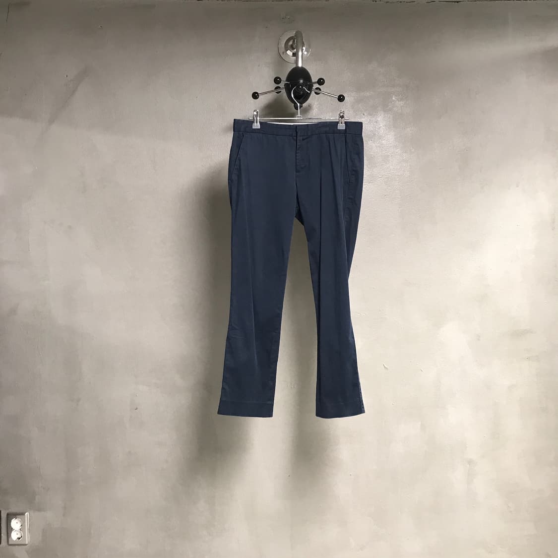 폴로 랄프로렌 네이비 치노 팬츠 4(W) 상품이미지1