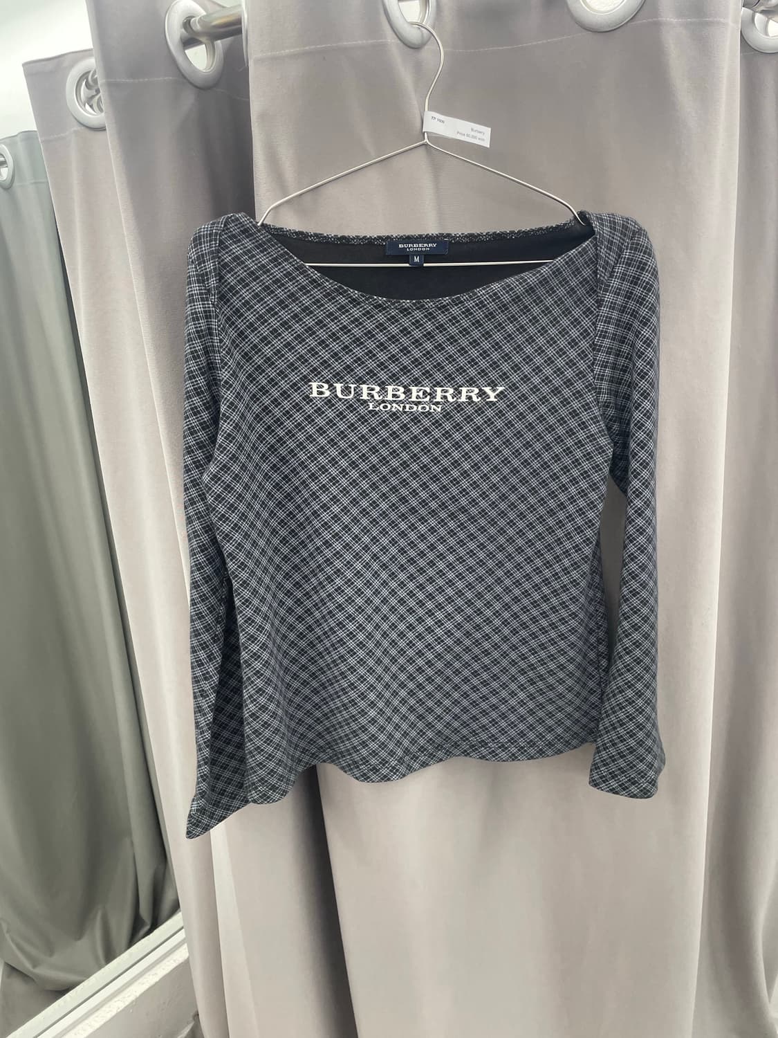 버버리 마이크로 체크 슬리브 상품이미지1