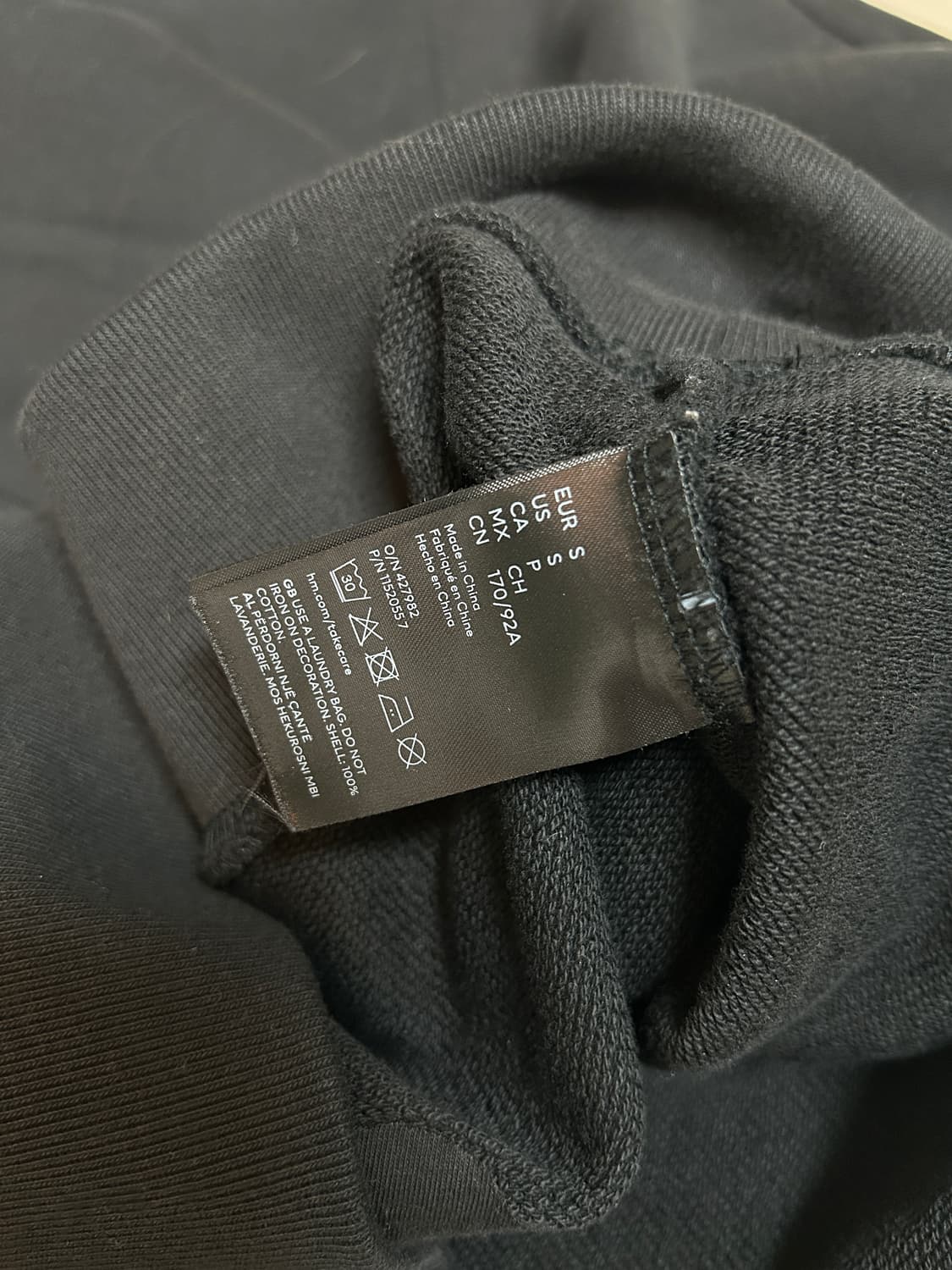 뮈글러 스타 포인트 블랙 후드 상품이미지5