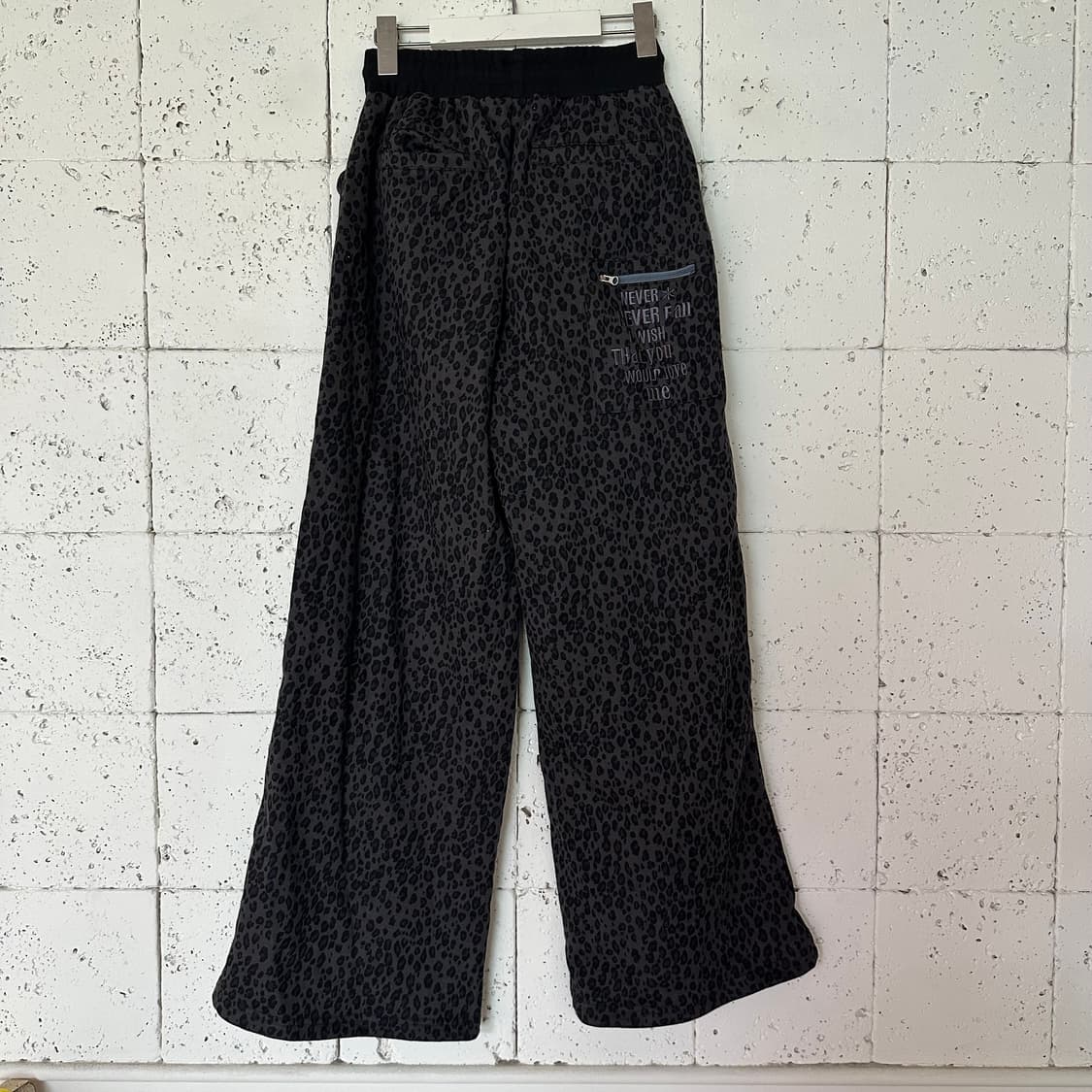 새상품 luvistrue 레오파트 스웻팬츠 상품이미지5