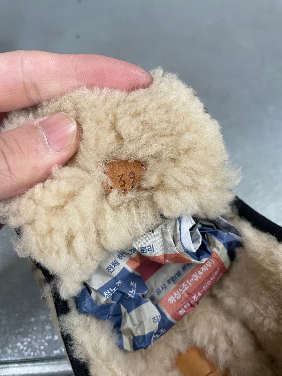 구찌 베이지색 GG 울 홀스빗 로퍼 EU39 상품이미지8