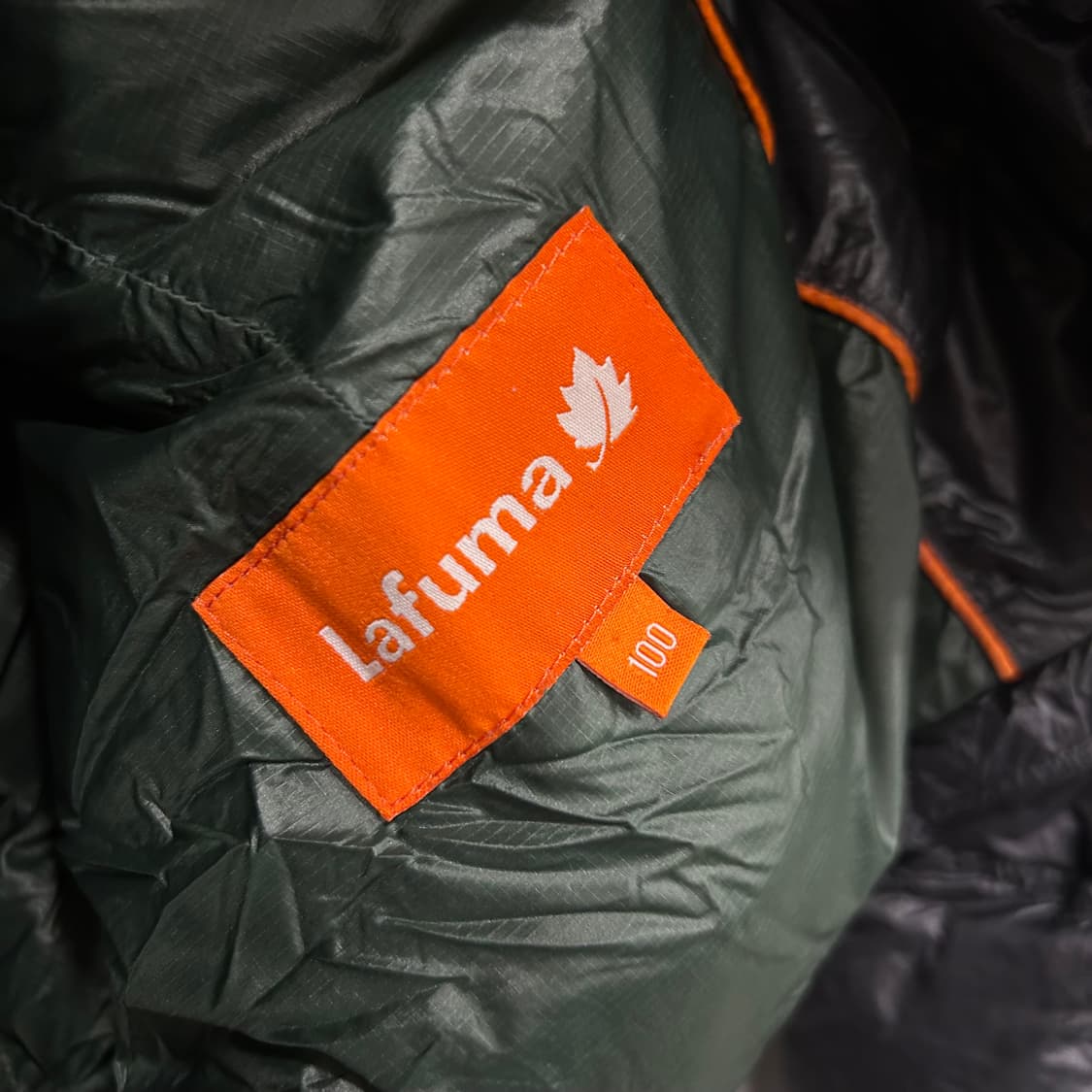 라푸마 구스다운 숄더패치 글로시 패딩 상품이미지4