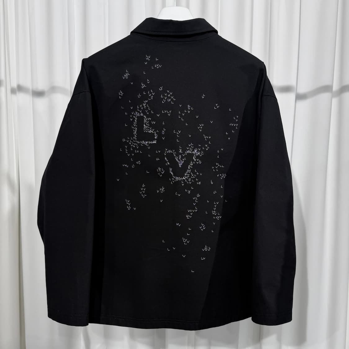 (115) 루이비통 LV 스프레드 자켓 상품이미지2