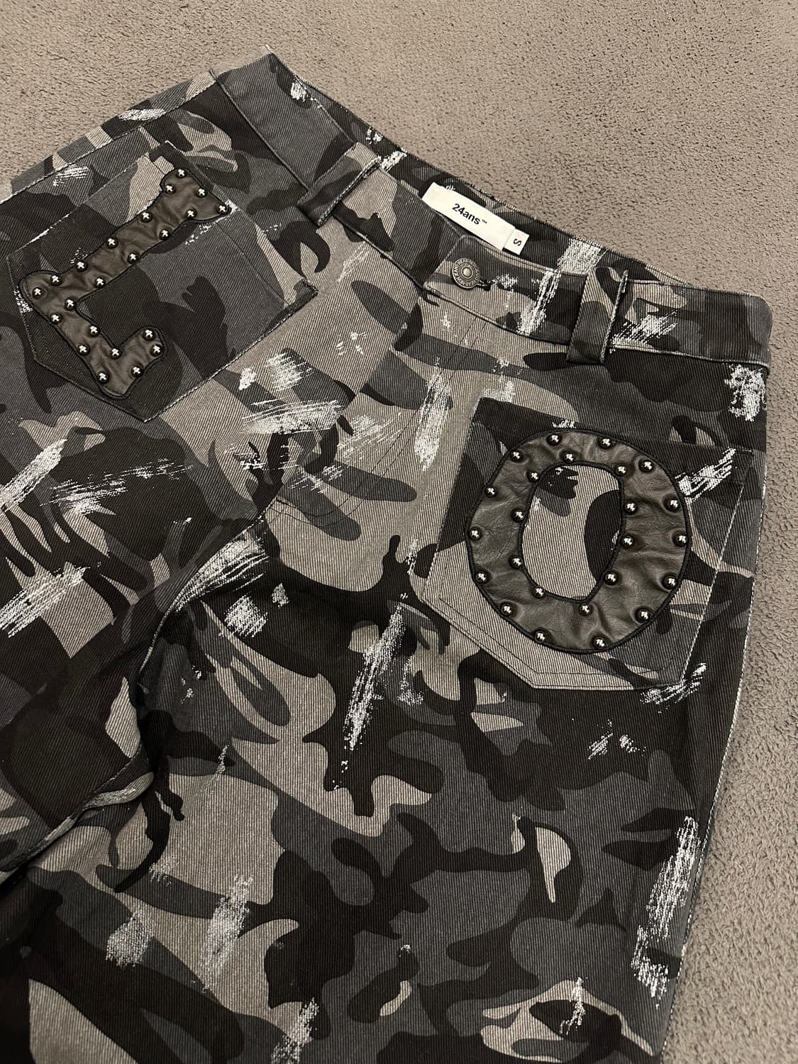 24ans 카모 LOVE 버뮤다 팬츠 처분  상품이미지2
