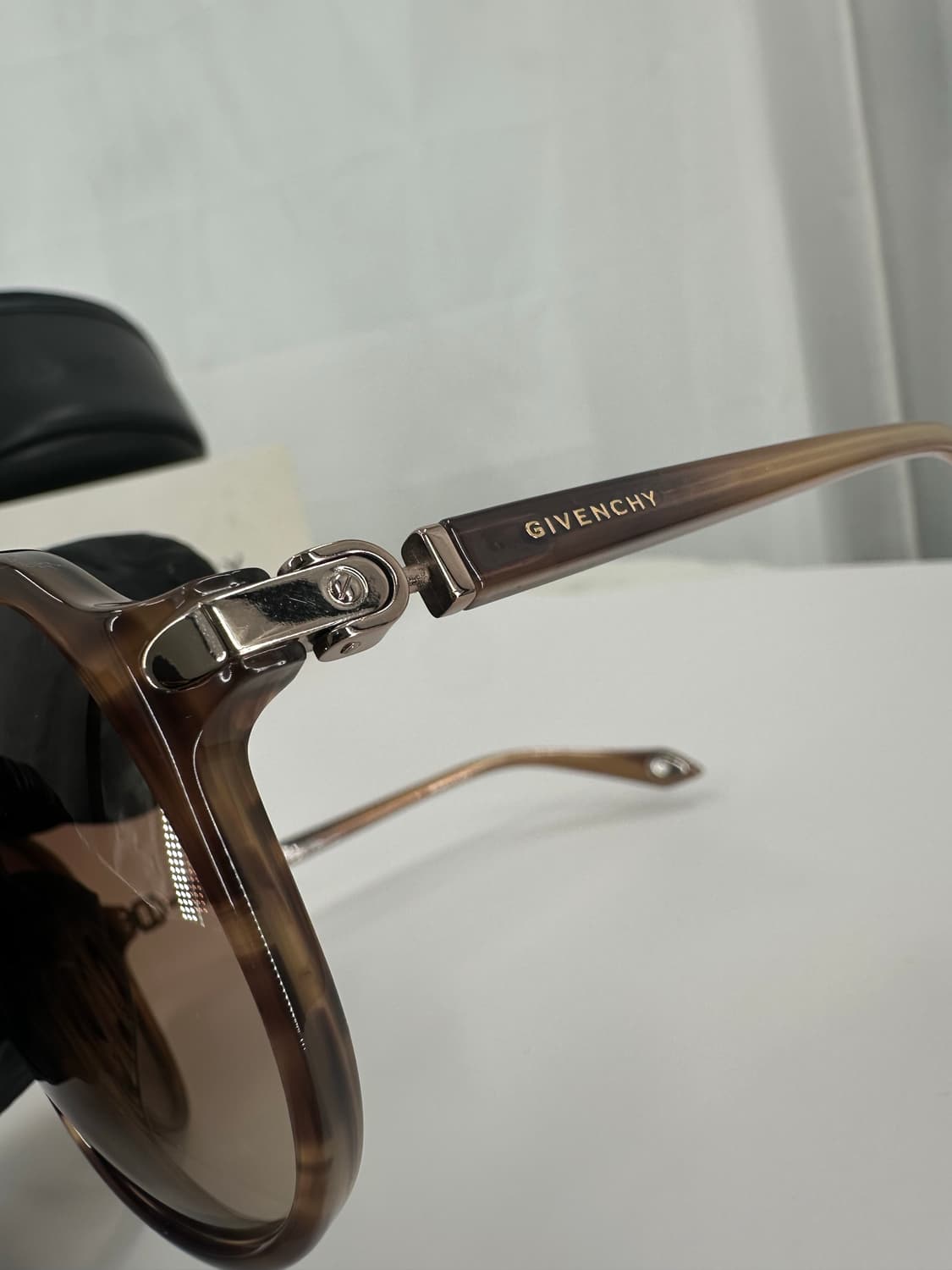 [새상품 무료배송] 정품 지방시 Made in Italy 선글라스 상품이미지6