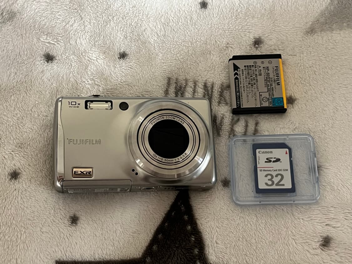 파인픽스 F70 EXR 실버 상품이미지1