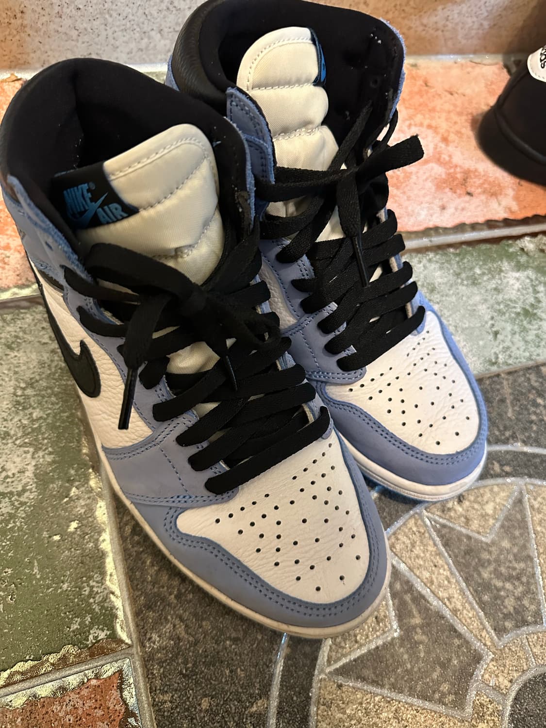 나이키 조던1 하이 OG 유니버시티 블루 상품이미지1