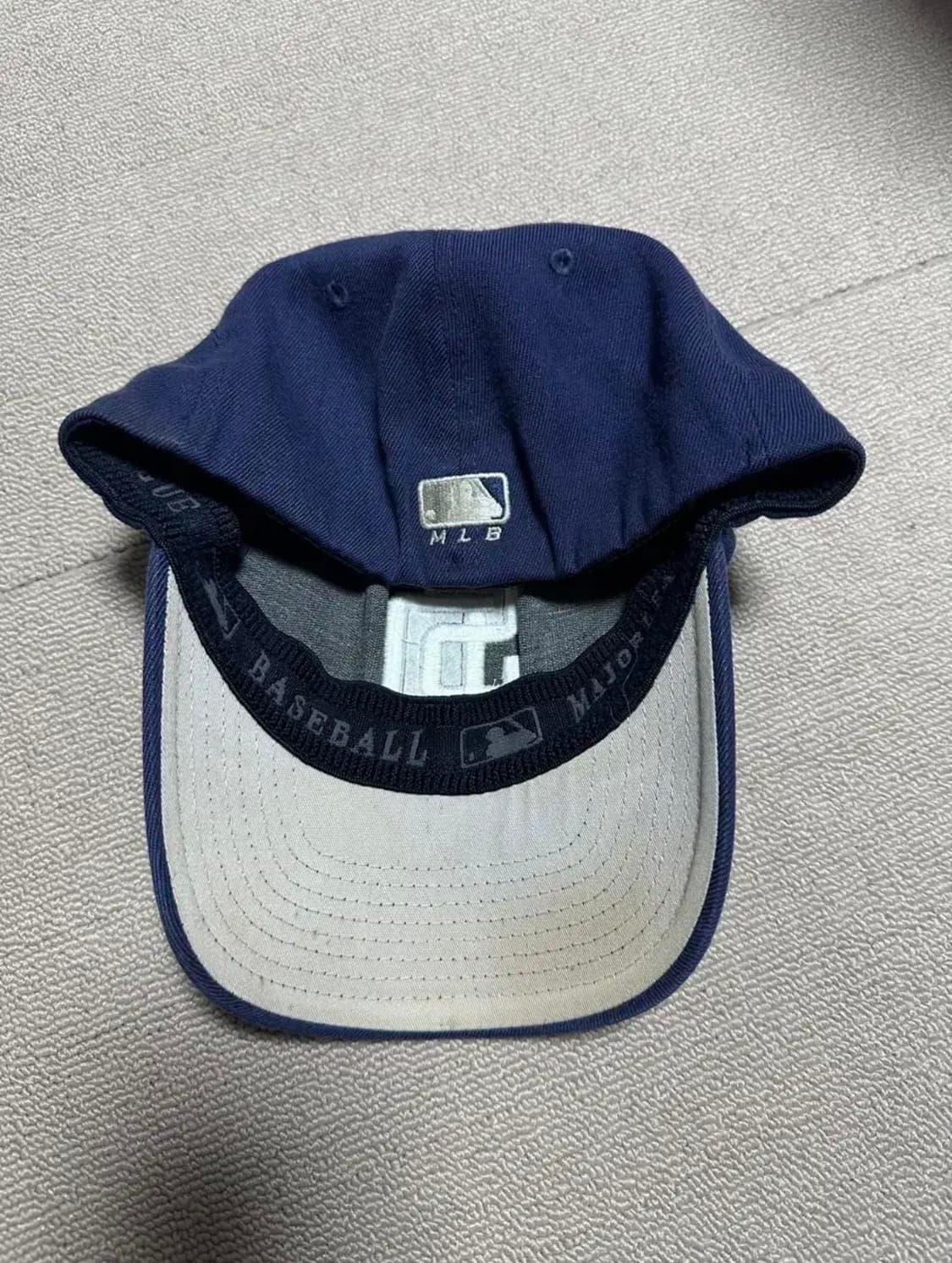 mlb 네이비 볼캡 상품이미지3