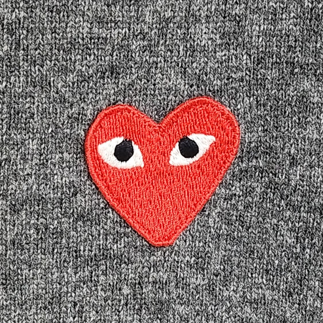 [XL] 꼼데가르송 차콜 레드와펜 남성 가디건 AZ-B008 상품이미지3