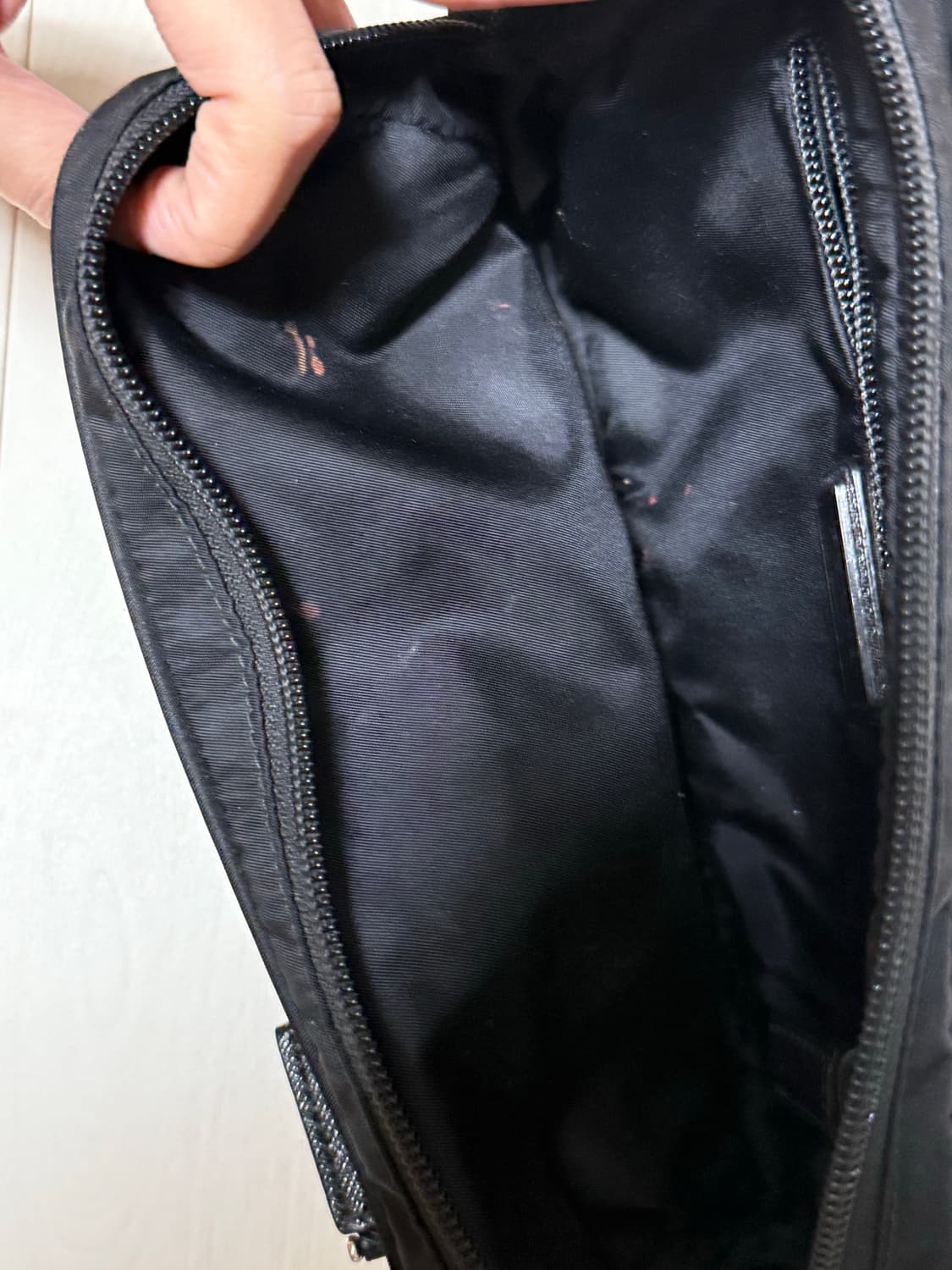 (매장정품) 프라다 블랙 나일론 벨트백 힙색 상품이미지7