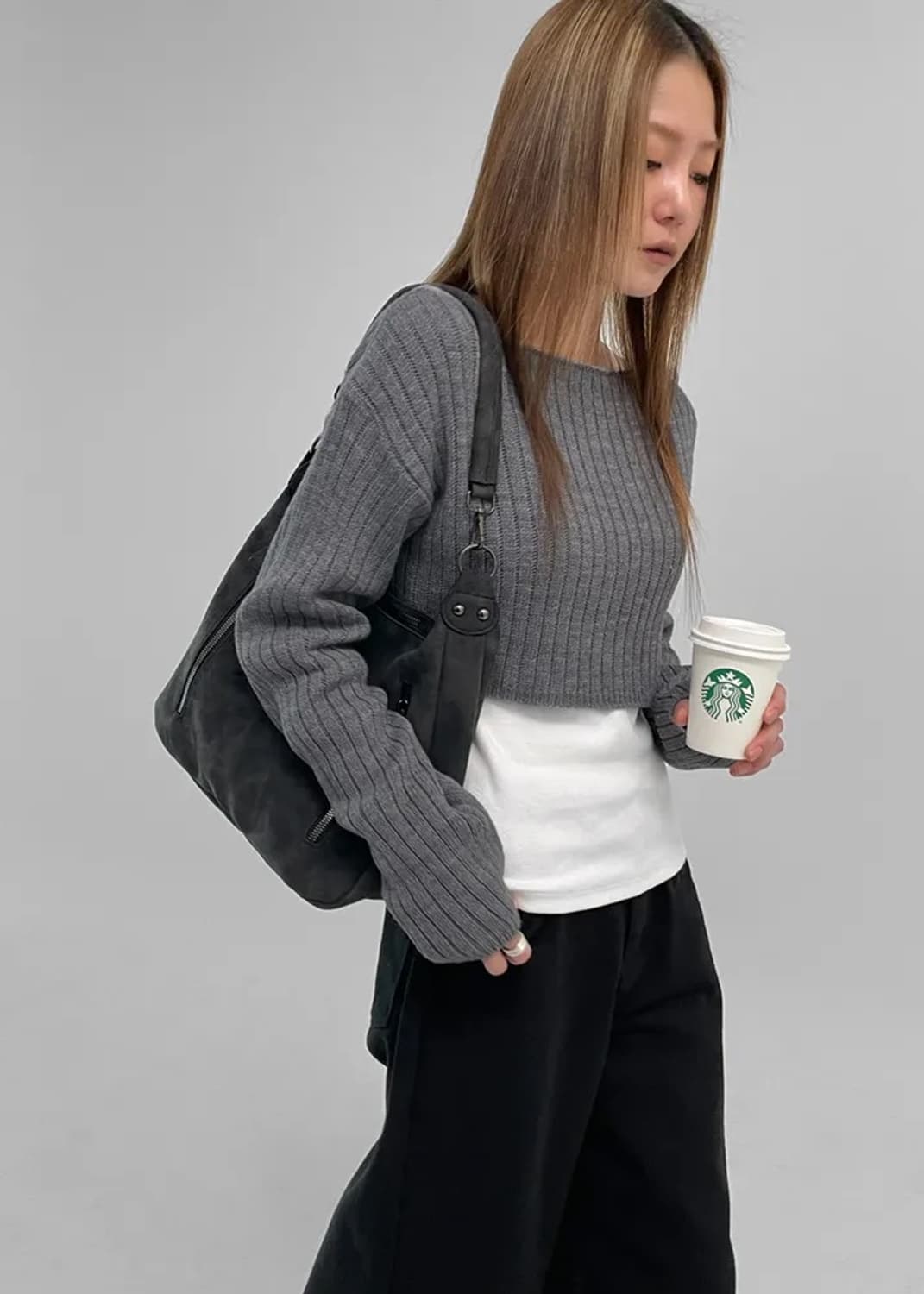 챠콜 숄더백 상품이미지3