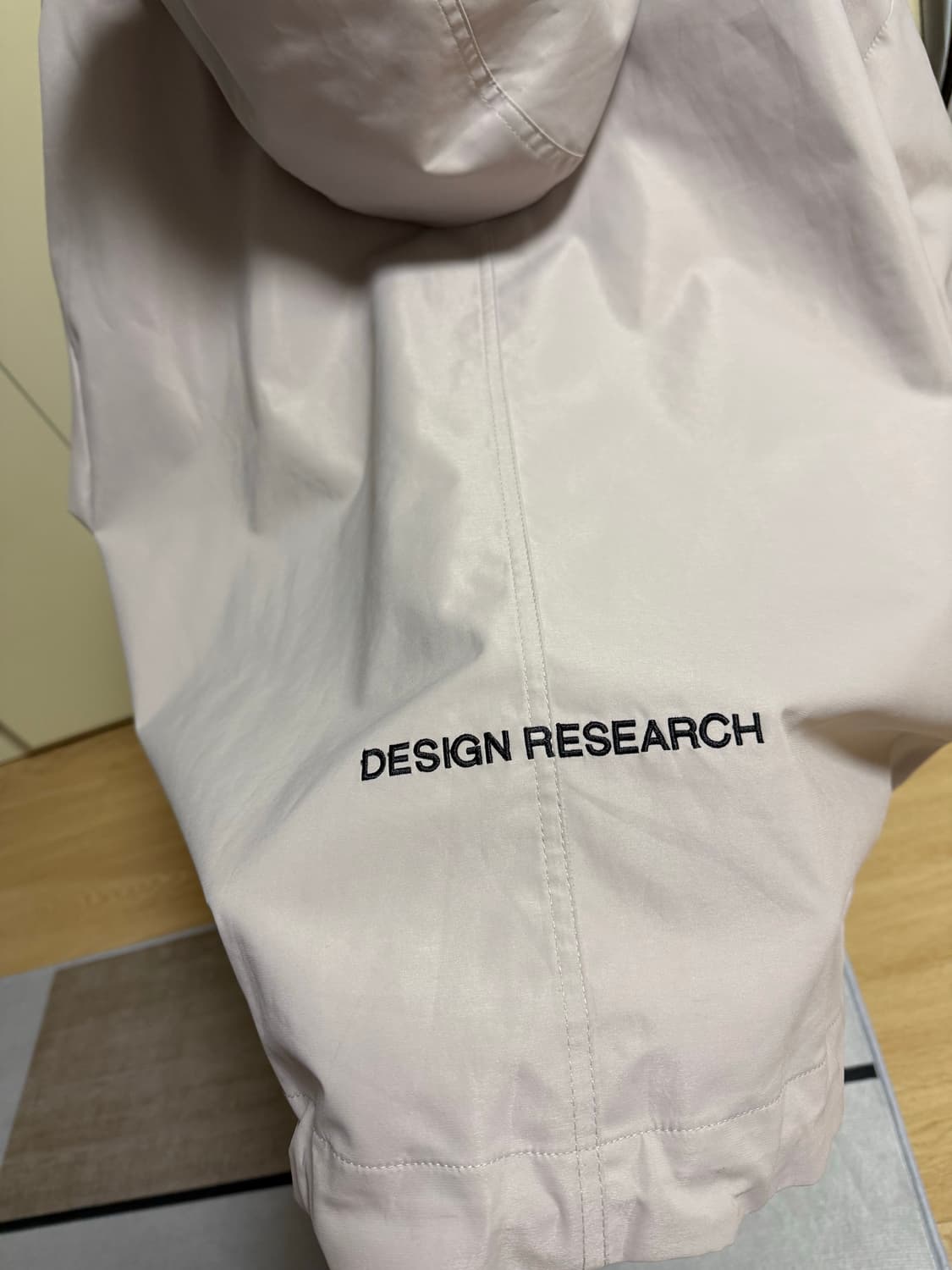 노매뉴얼 PENON WIND SHELL 웜 그레이 색상 L사이즈 상품이미지5