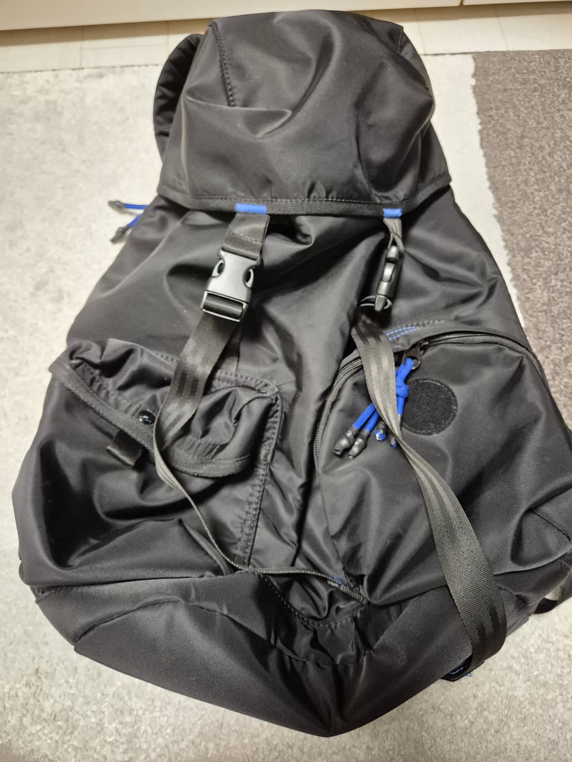 자라 아더에러 콜라보 백팩 상품이미지2