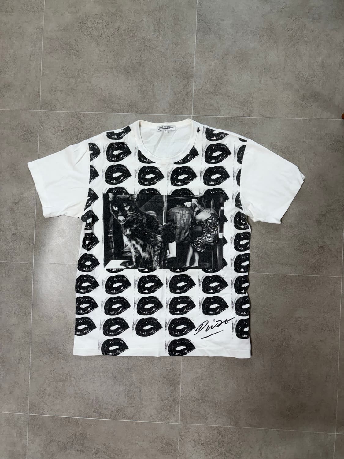 COMME des GARCONS x 모리야마 다이도 아오야마 한정 티셔츠 상품이미지1