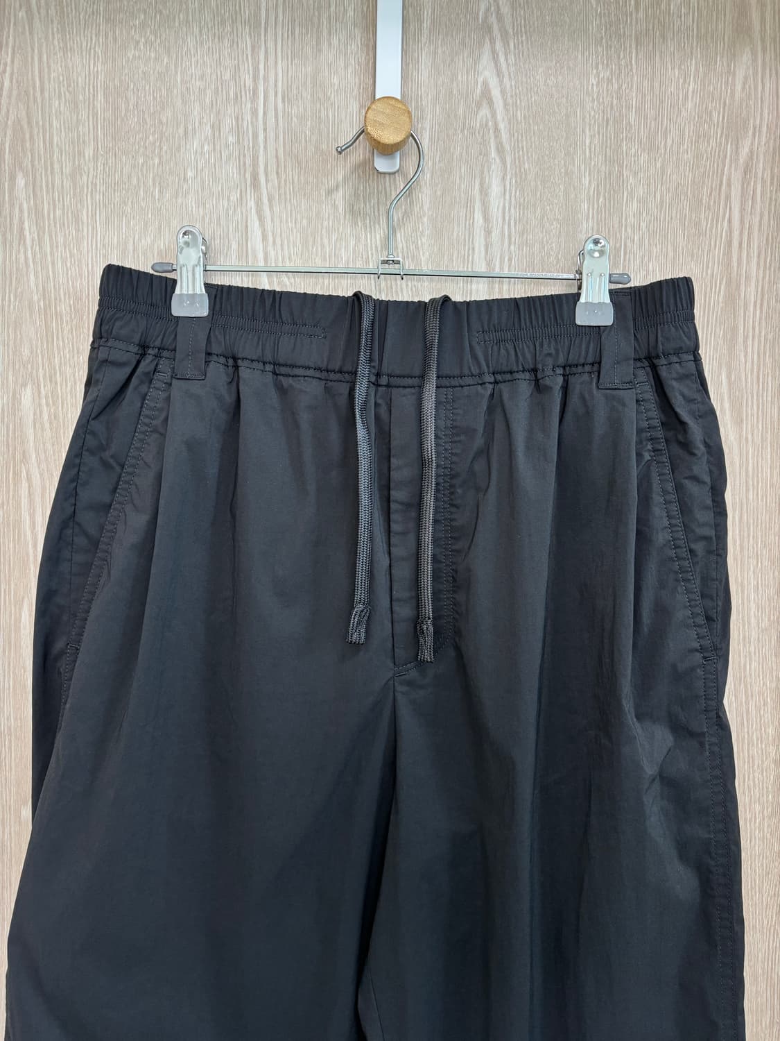 타임옴므 릴렉스핏 원턱 나일론혼방 밴딩팬츠78/블랙 상품이미지2