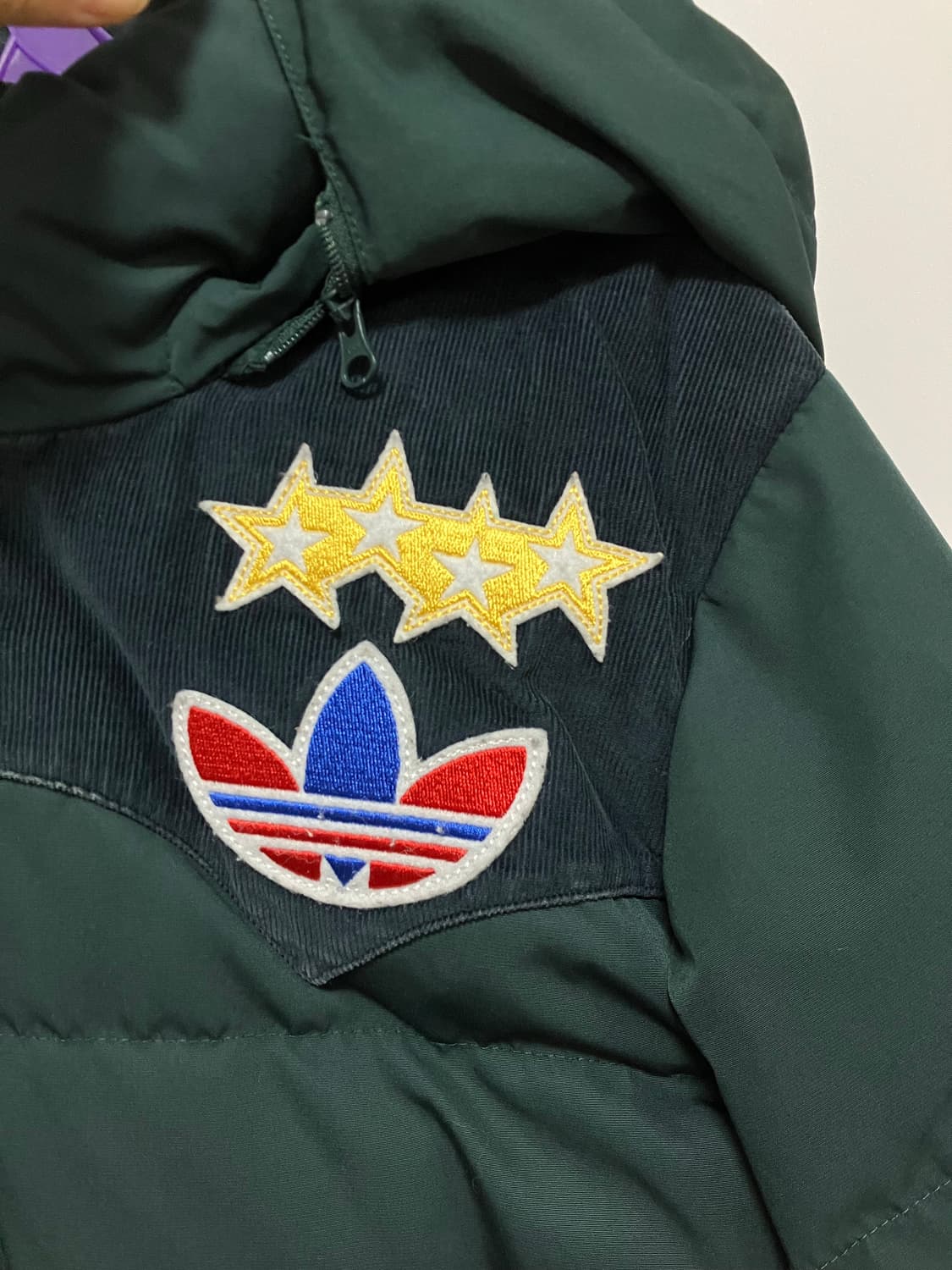 [아디다스] BADGE DOWN JK 다운 자켓 패딩 상품이미지3