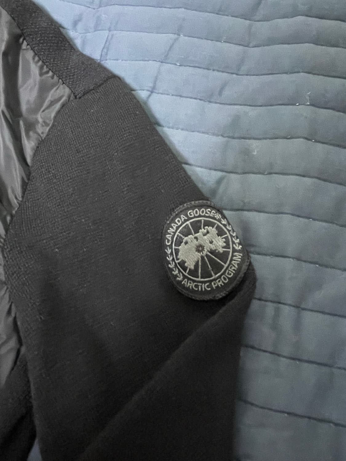 캐나다구스 여성 윈드브릿지 니트패딩 자켓 블랙 S 하이브릿지 상품이미지4