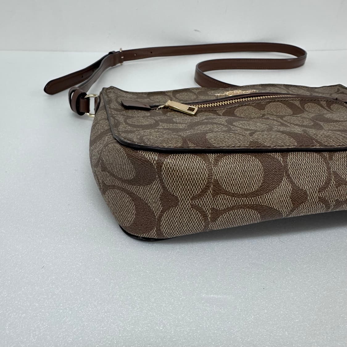 COACH 코치 시그니처 크로스백 가방 상품이미지4