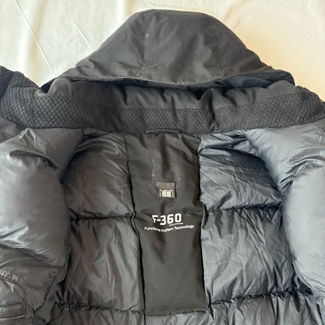 데상트 대장급 구스다운 패딩 XL 상품이미지6