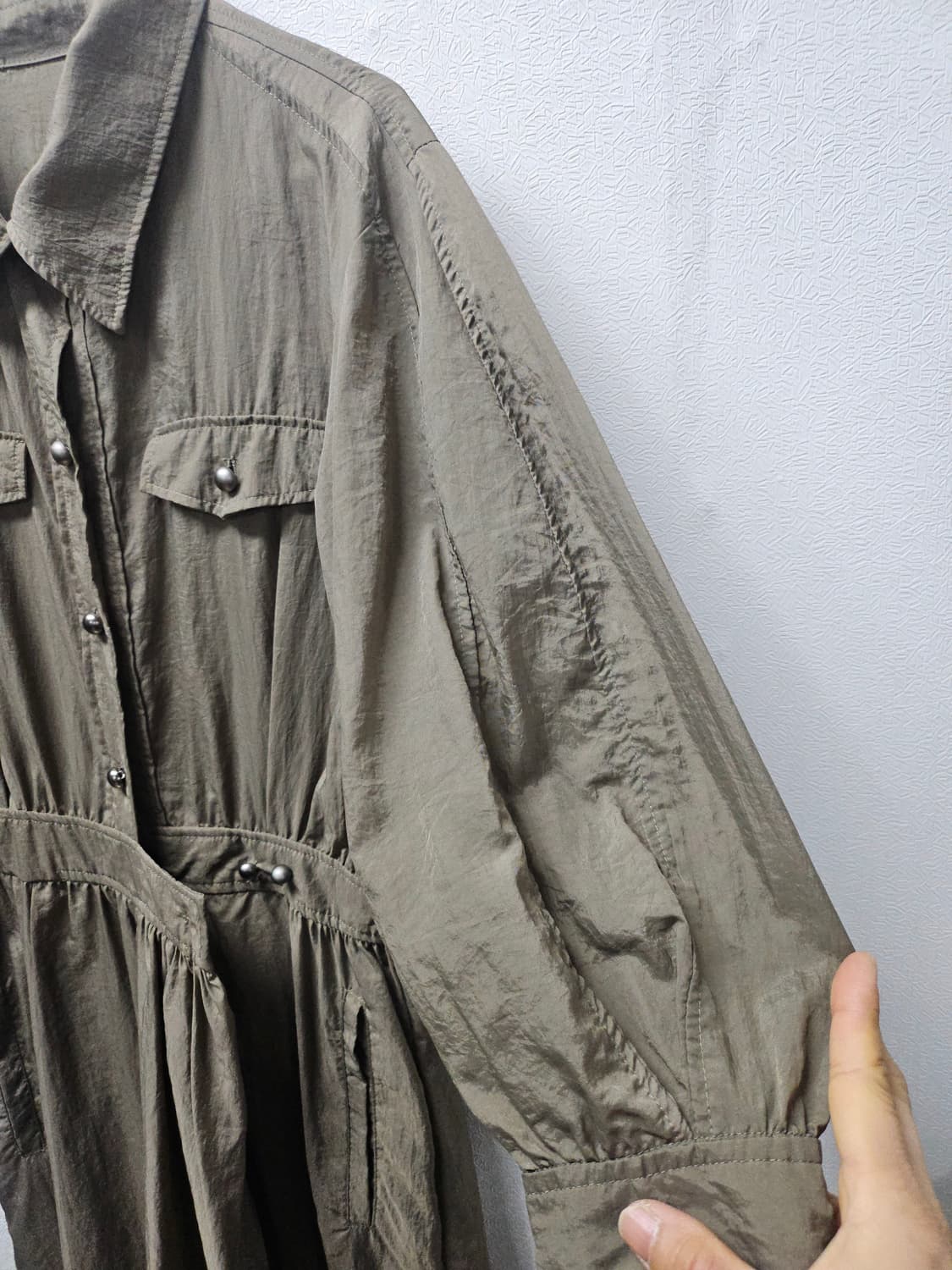 A t G  카키색 바지락 반팔 원피스  55  매우얇음 상품이미지3